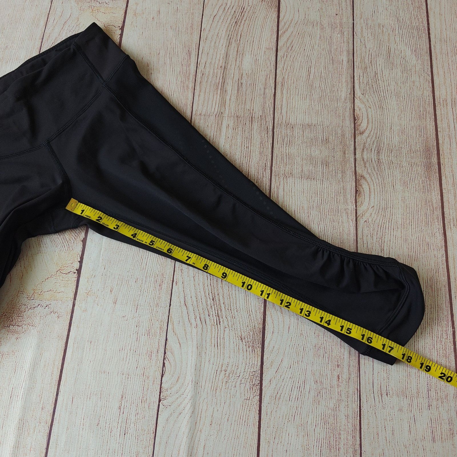 Lululemon Lululemon Stop At Nothing Crop Legging Black sz 4 Size 27" / US 4 / IT 40 - 9 Thumbnail