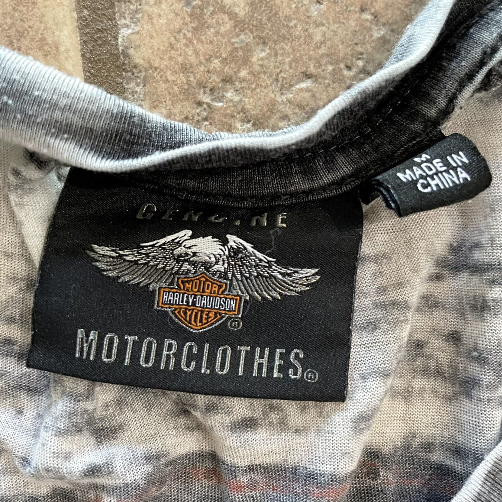 Harley Davidson Harley-Davidson Gray V-Neck Graphic Tee Womens Size M Shirt Mens? Size M / US 6-8 / IT 42-44 - 4 Thumbnail