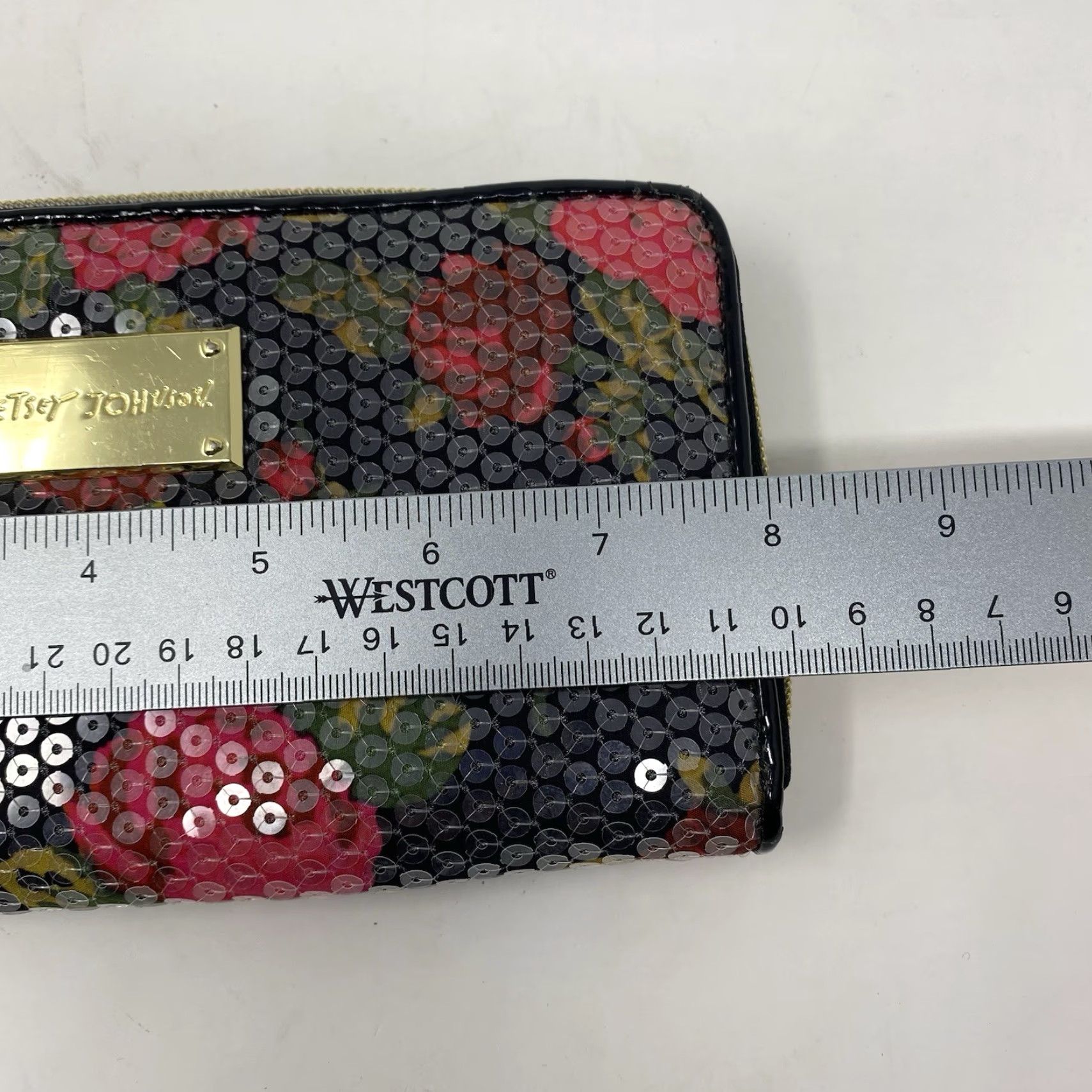 Betsey Johnson BETSEY JOHNSON Wallet Rose Floral Clear Sequin Zip Around Black Multicolor Pattern Floral Zip-Around Women Boys Girls Mens? Size ONE SIZE - 3 Thumbnail