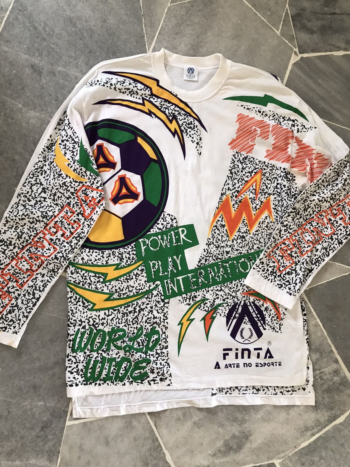 Vintage Vintage Finta World wide Brazil T-Shirt Size US L / EU 52-54 / 3 - 2 Thumbnail