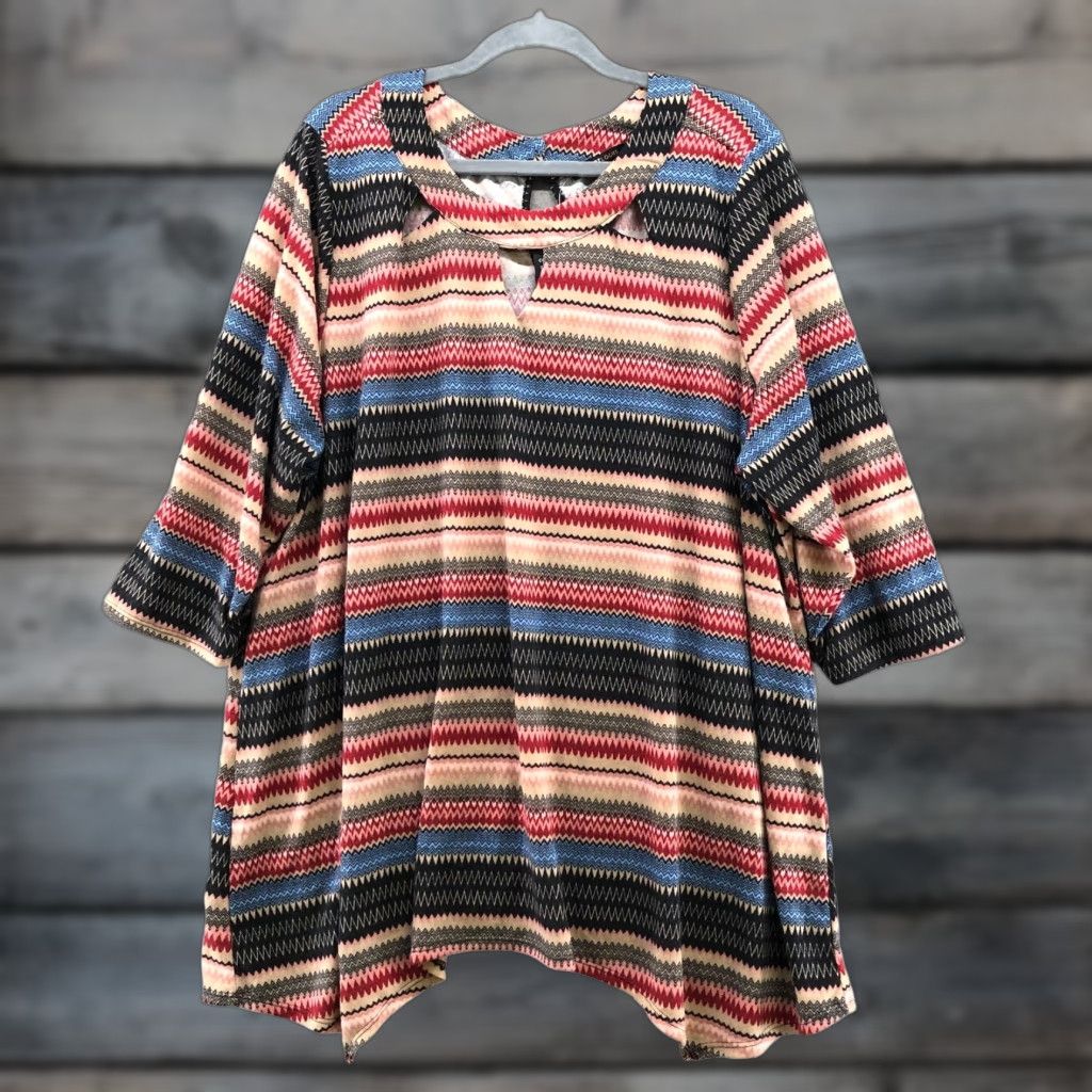Vintage Robert Louis Top Womens 3X Tunic Western Print Cut Out Asymmetric 3/4 Sleeve NWT Size XXL / US 16-18 / IT 52-54 - 1 Thumbnail