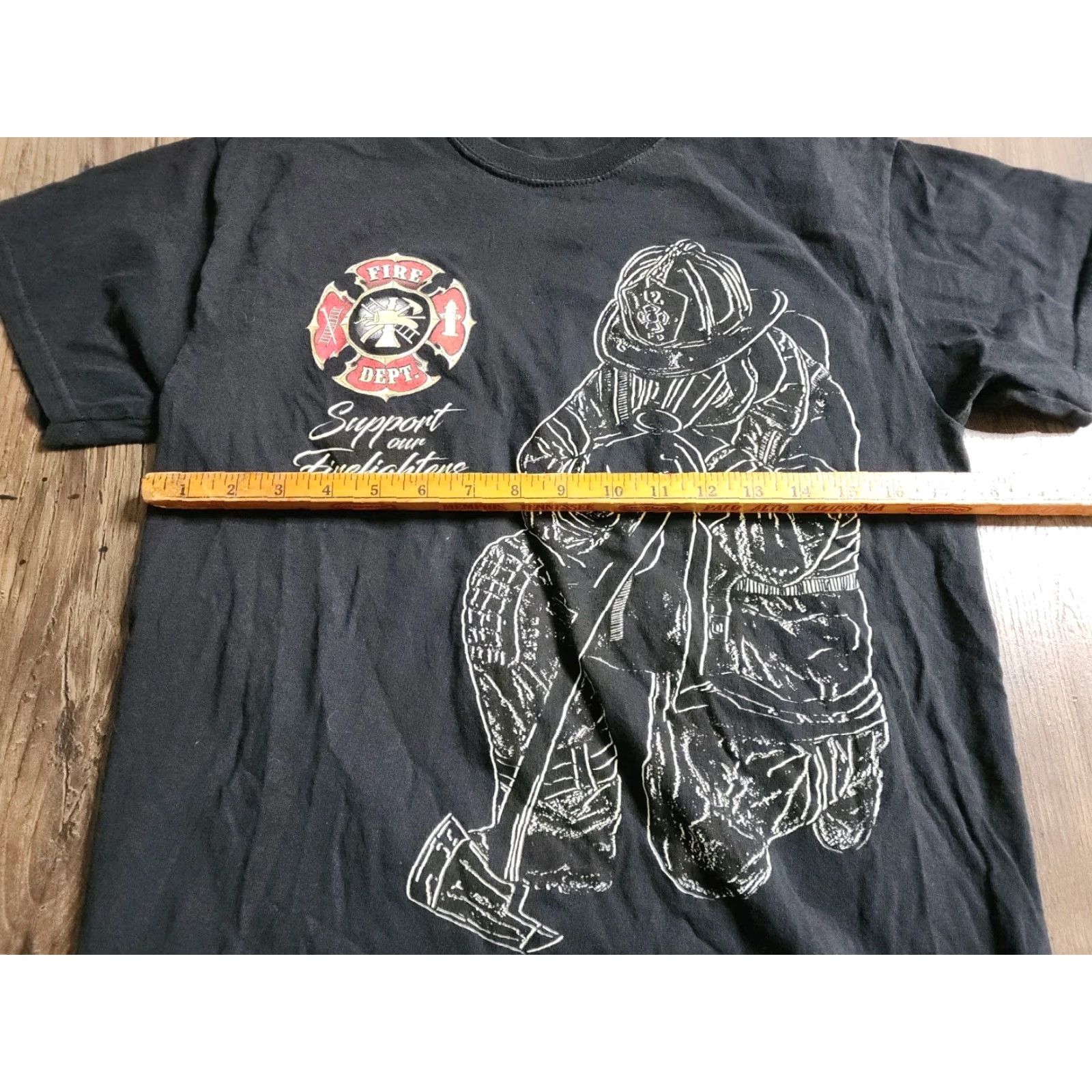 Gildan Mens M Support Our Firefighters All Over Print T Shirt Flag Patriotic Capable? Size US M / EU 48-50 / 2 - 3 Thumbnail