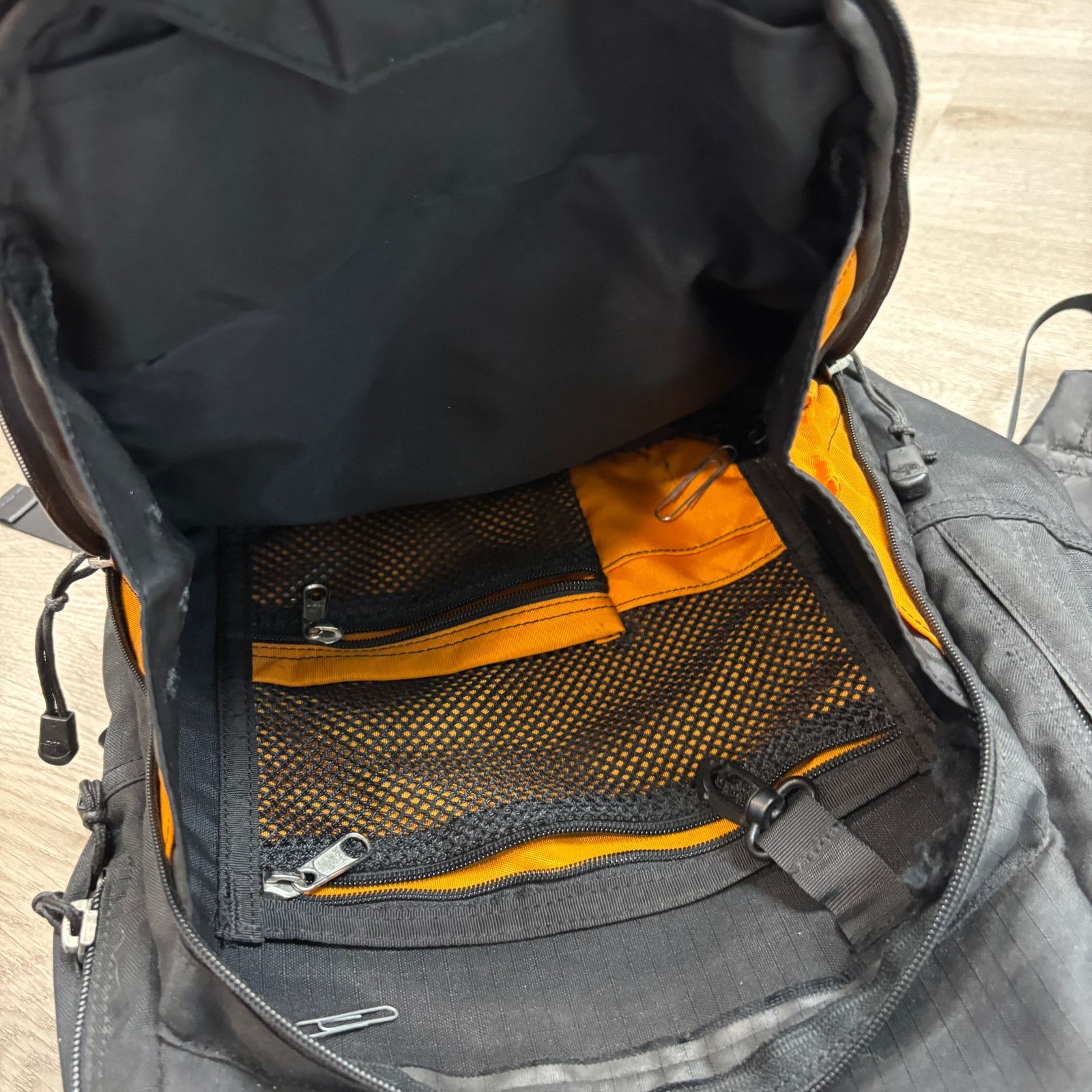The North Face Rare The North Face Shasta Backpack Daypack Travel Hiking Size ONE SIZE - 6 Thumbnail