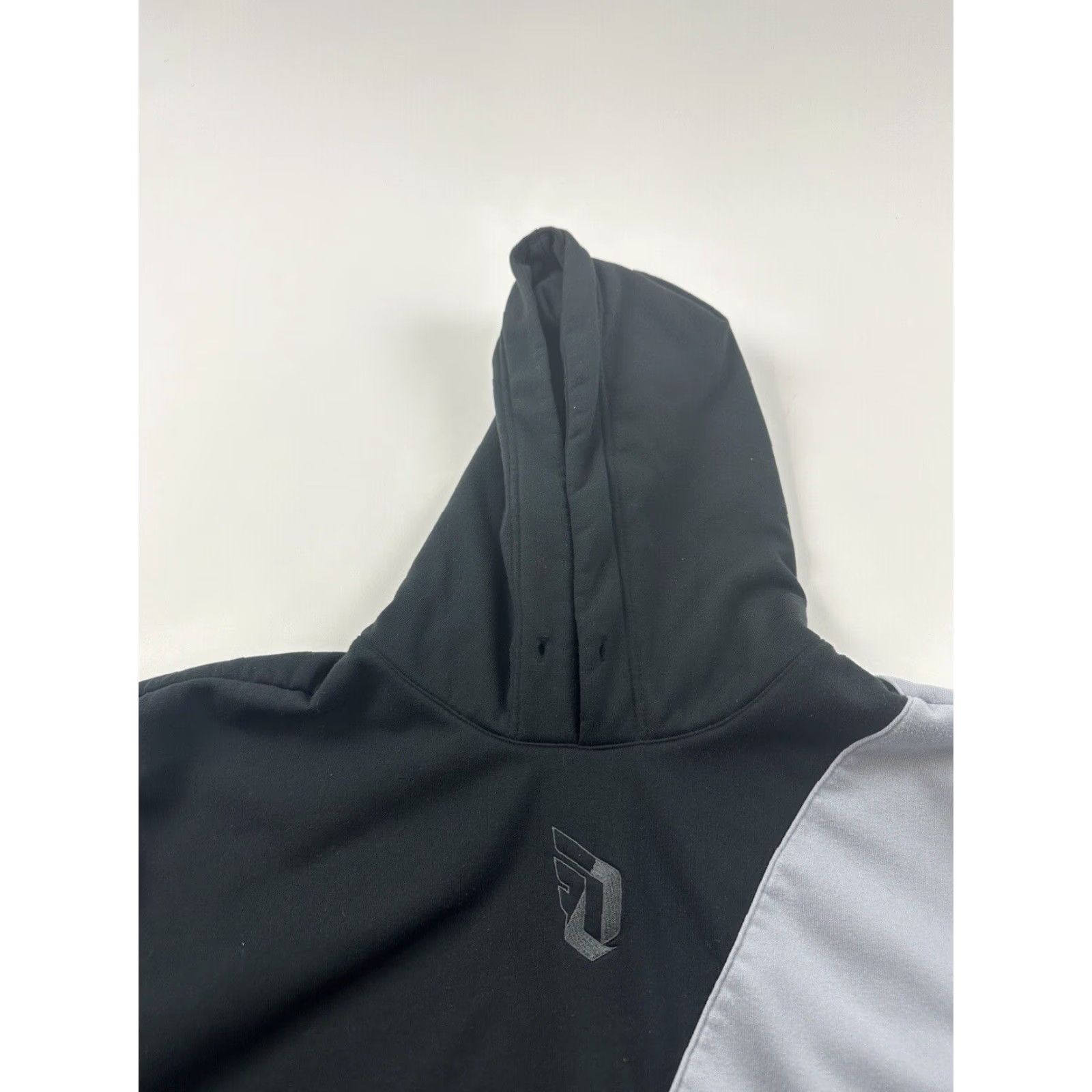 Adidas Adidas Hoodie Mens Medium Pullover Damian Lillard Black Gray Casual Sportswear Size US M / EU 48-50 / 2 - 4 Thumbnail