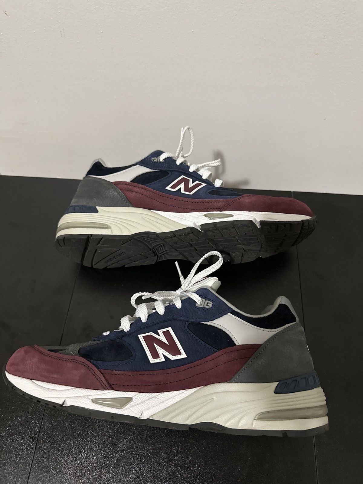 New balance 991 navy blue and burgundy