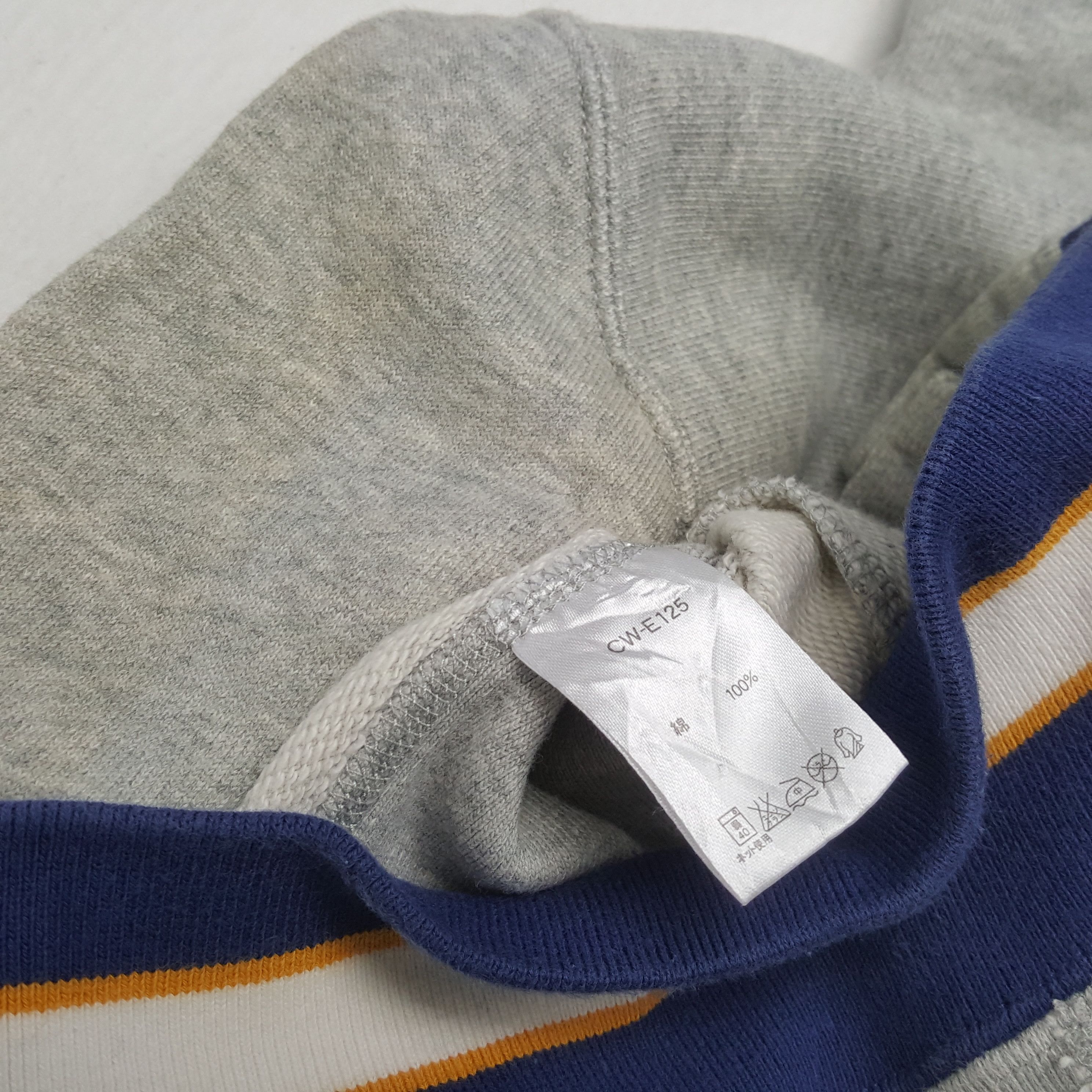 Champion × Japanese Brand × Vintage CHAMPION X XGIRL ATHLETICS Big Logo Design Jacket Hoodies Size US S / EU 44-46 / 1 - 9 Thumbnail