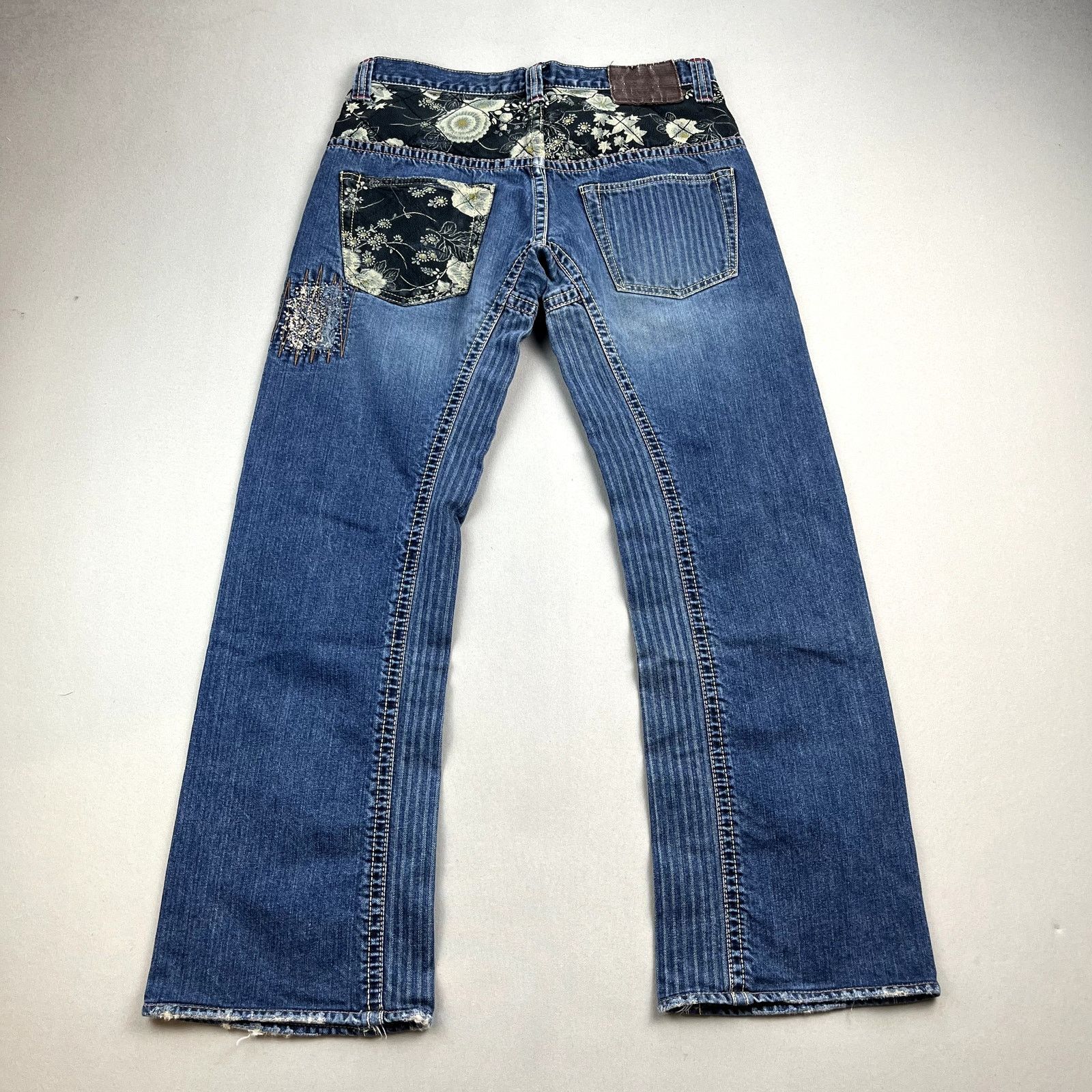 image of Mizra Jeans Kyoto Mizra Jeans Mens 32 Blue Denim Floral Embroidered Japanese