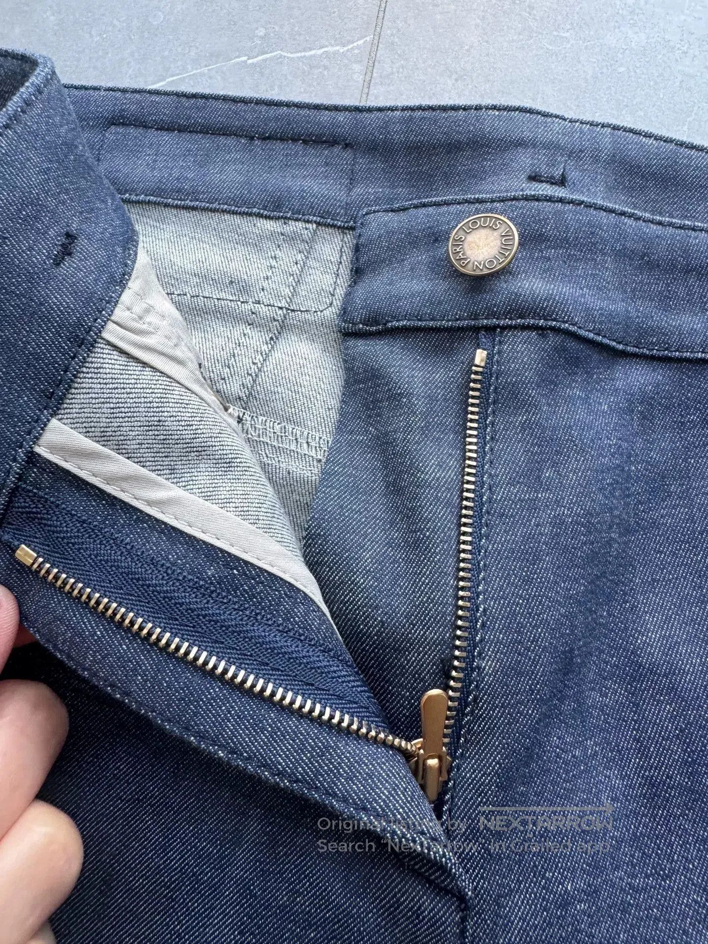 Louis Vuitton Louis Vuitton Women's Jeans Size 34. Size 33" - 5 Thumbnail