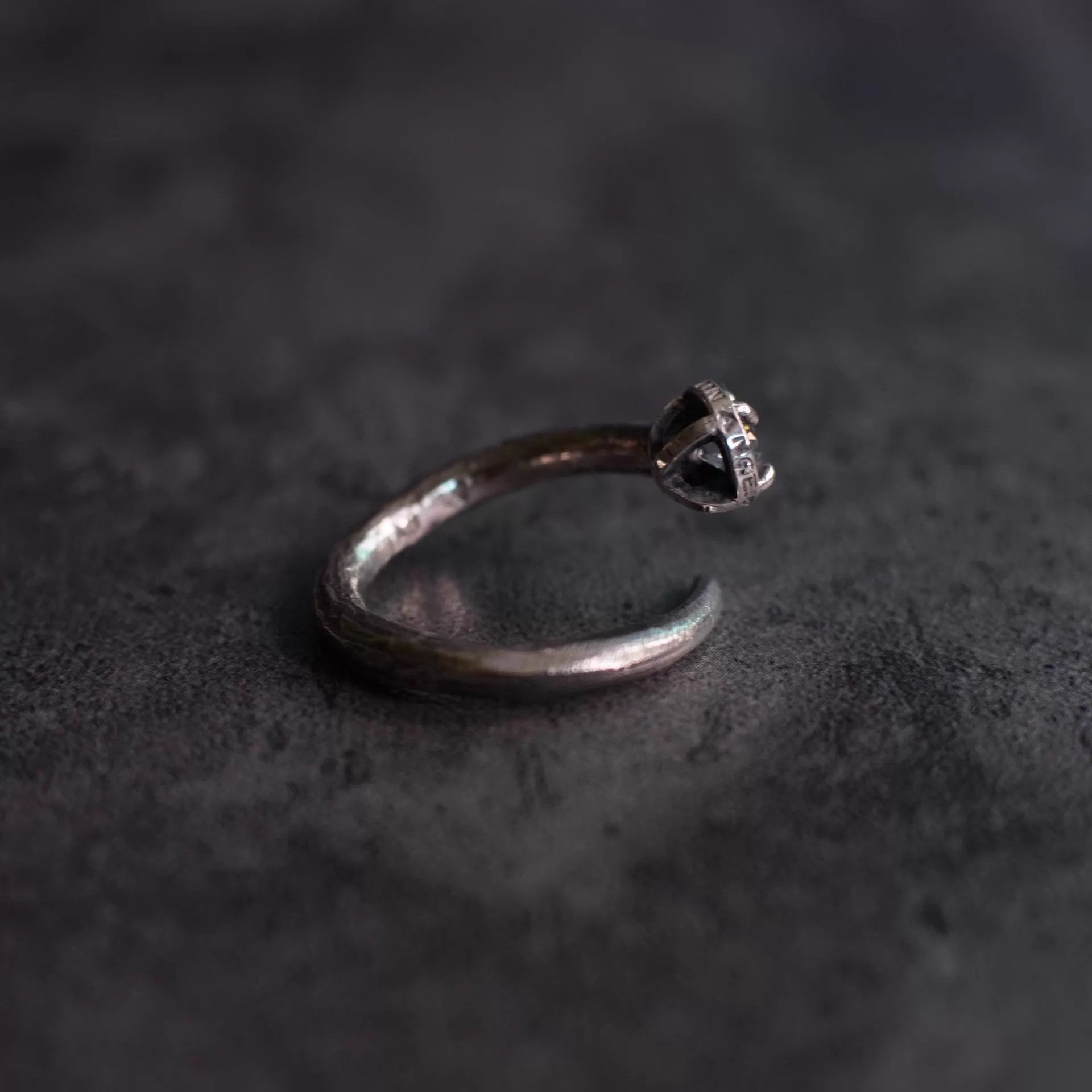 DETAJ Detaj White Zircon Oxidized Silver Nail Ring 11-17 Adj new Size ONE SIZE - 2 Thumbnail