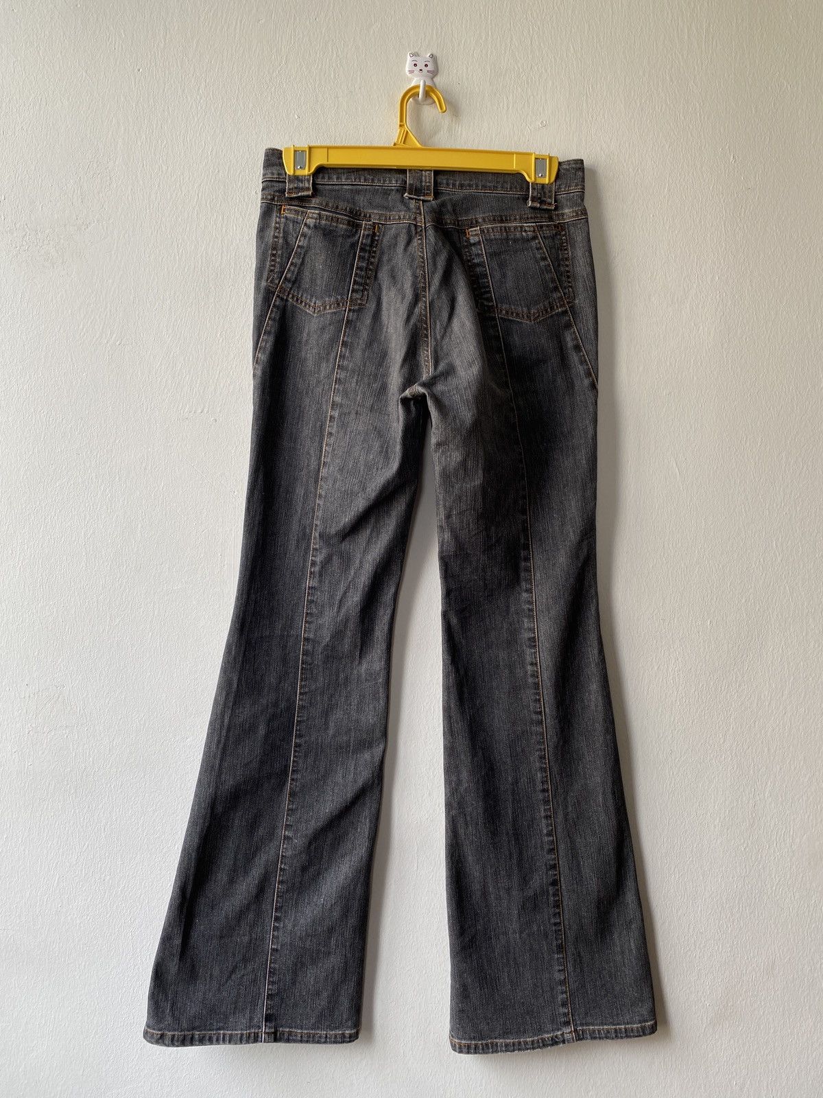 If Six Was Nine × Japanese Brand × Tornado Mart Japanese Brand Carouge Excellent Spiral Cut Flare Denim Size US 27 - 4 Thumbnail