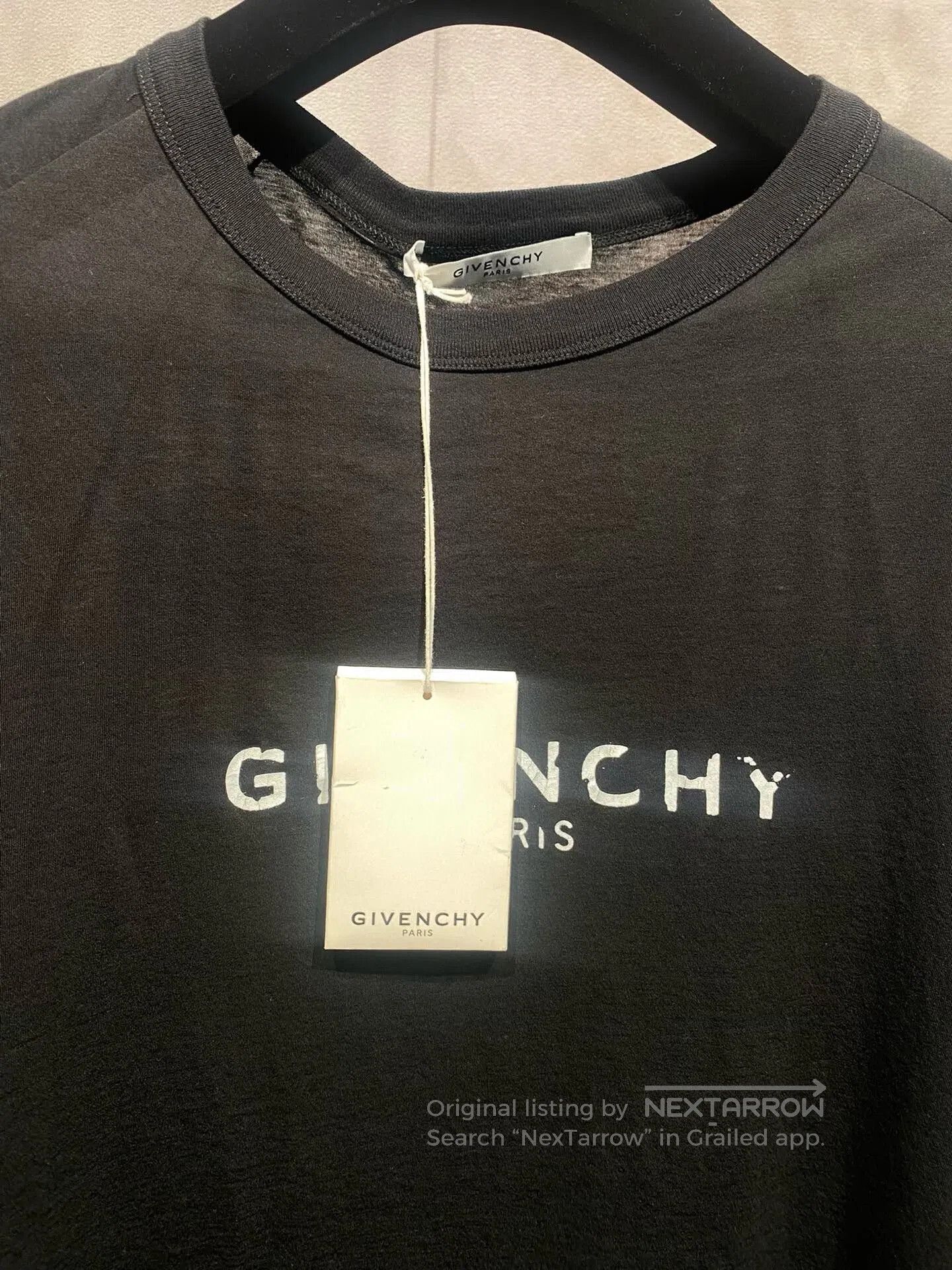 Givenchy GIVENCHY Long Sleeve T-Shirt. Size US S / EU 44-46 / 1 - 2 Thumbnail