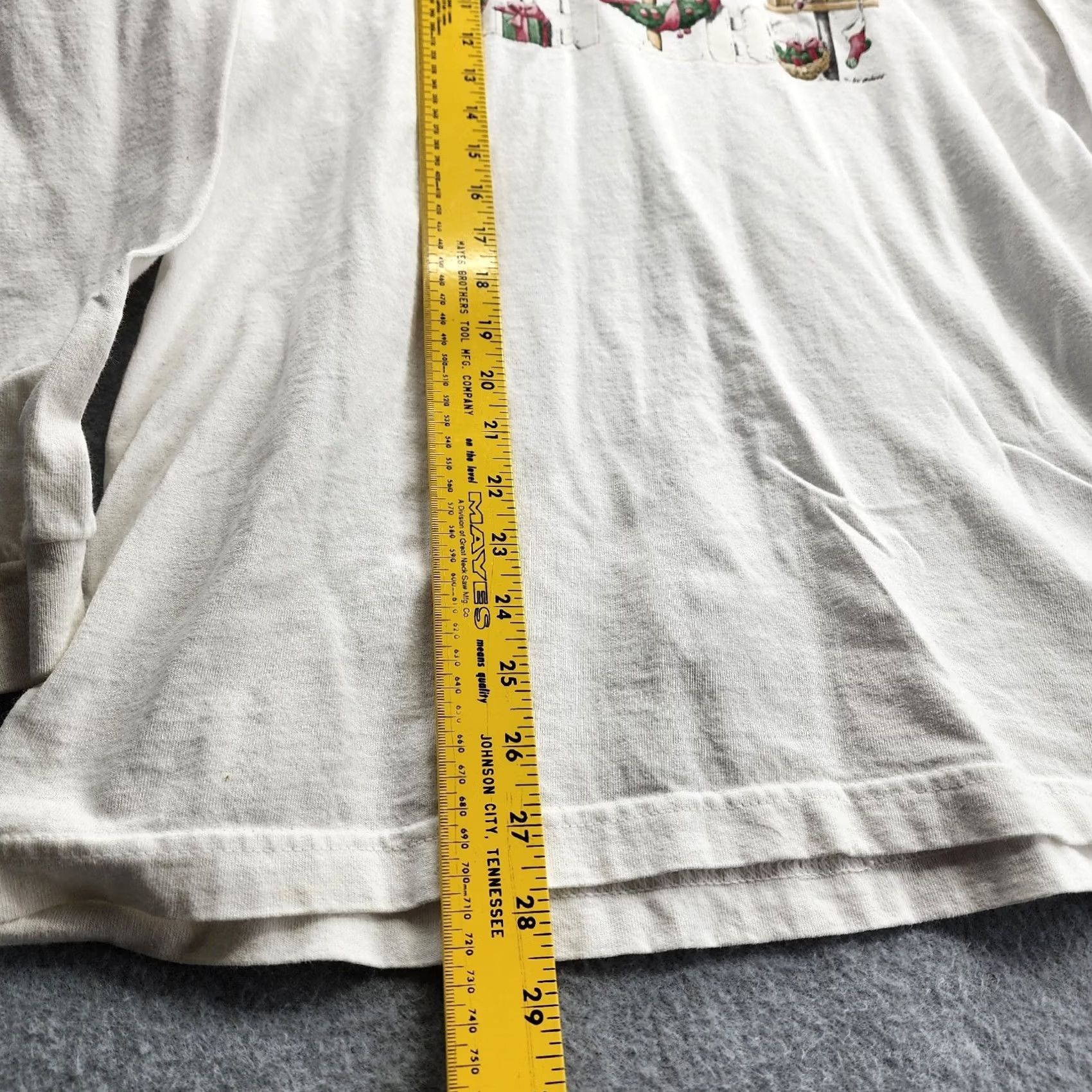 Vintage VINTAGE Birdhouse Christmas Long Sleeve Shirt Shirt Unisex Adults L White Distressed Made In USA Christmas Birdhouse L Womens Mens Size US L / EU 52-54 / 3 - 7 Thumbnail