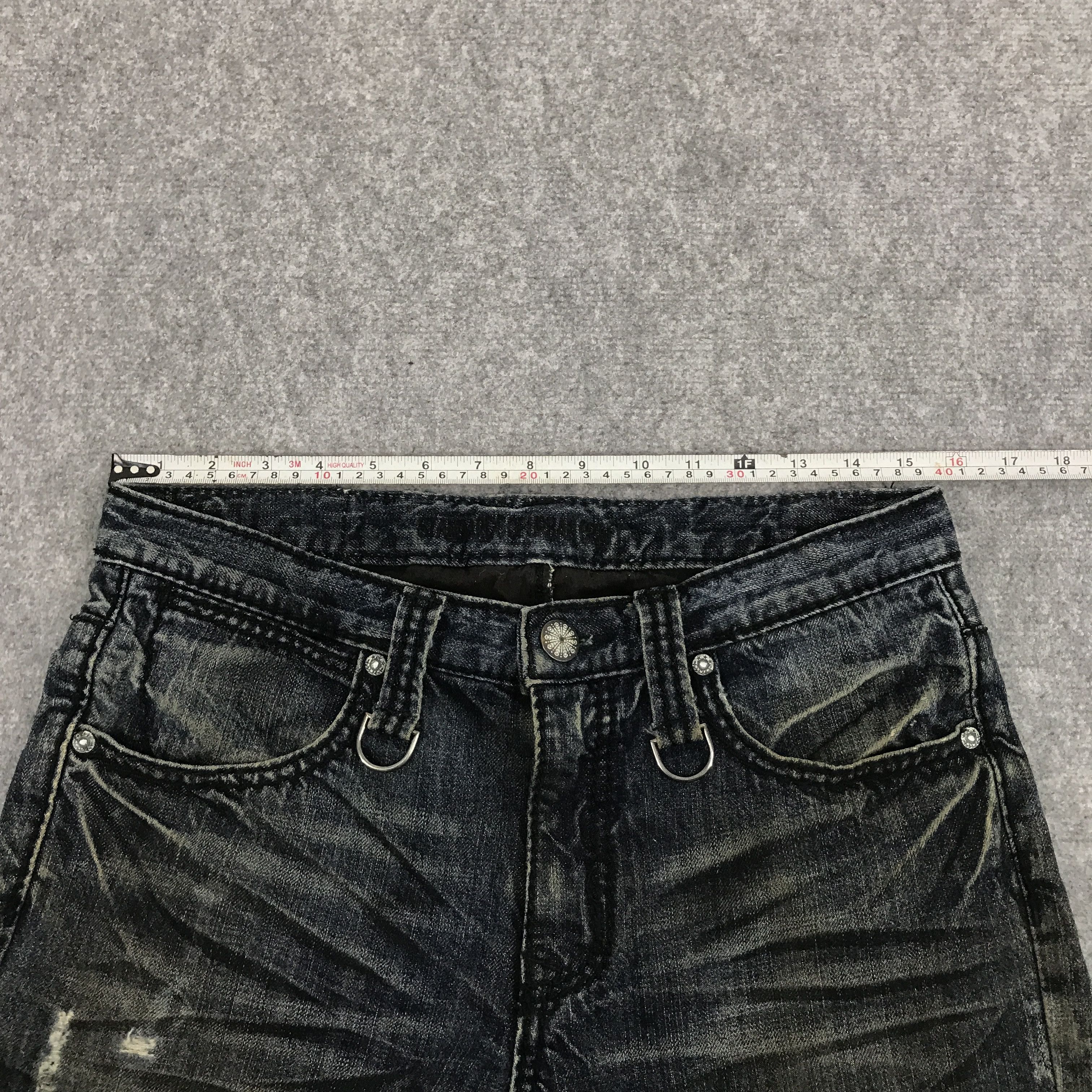 Japanese Brand Flared japanese brand bootcut distressed denim jeans Size US 31 - 9 Thumbnail