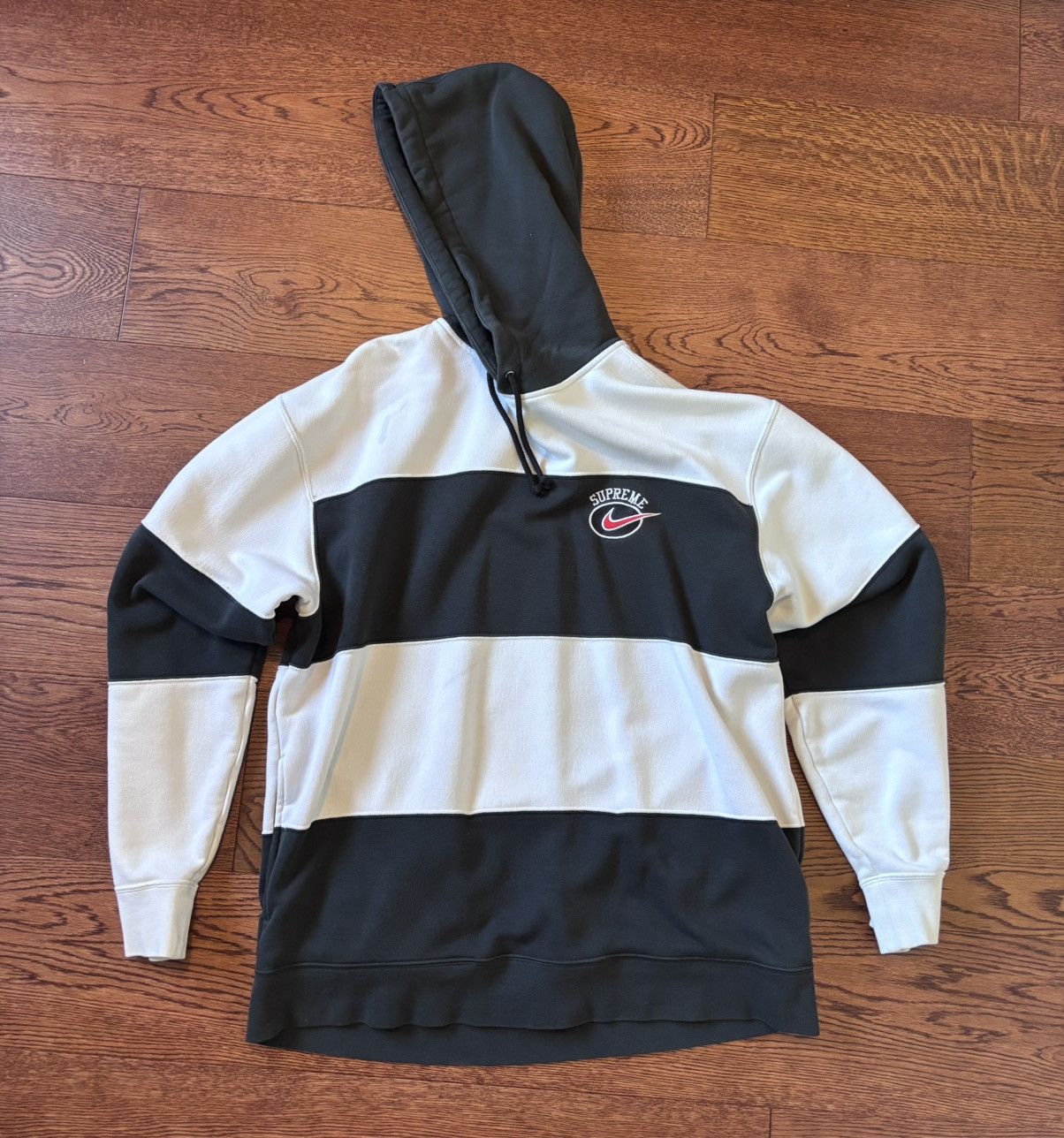 Supreme Nike Stripe Hooded Swatshirt シュプリーム ナイキ Supreme Nike Stripe Hooded Sweatshirt Black Men's - SS19 - US