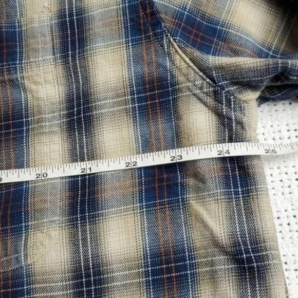 G.H. Bass & Co. G.H. Bass & Co. BASS Teal Plaid Casual Buttoned Down Sz. L S Size US L / EU 52-54 / 3 - 9 Thumbnail
