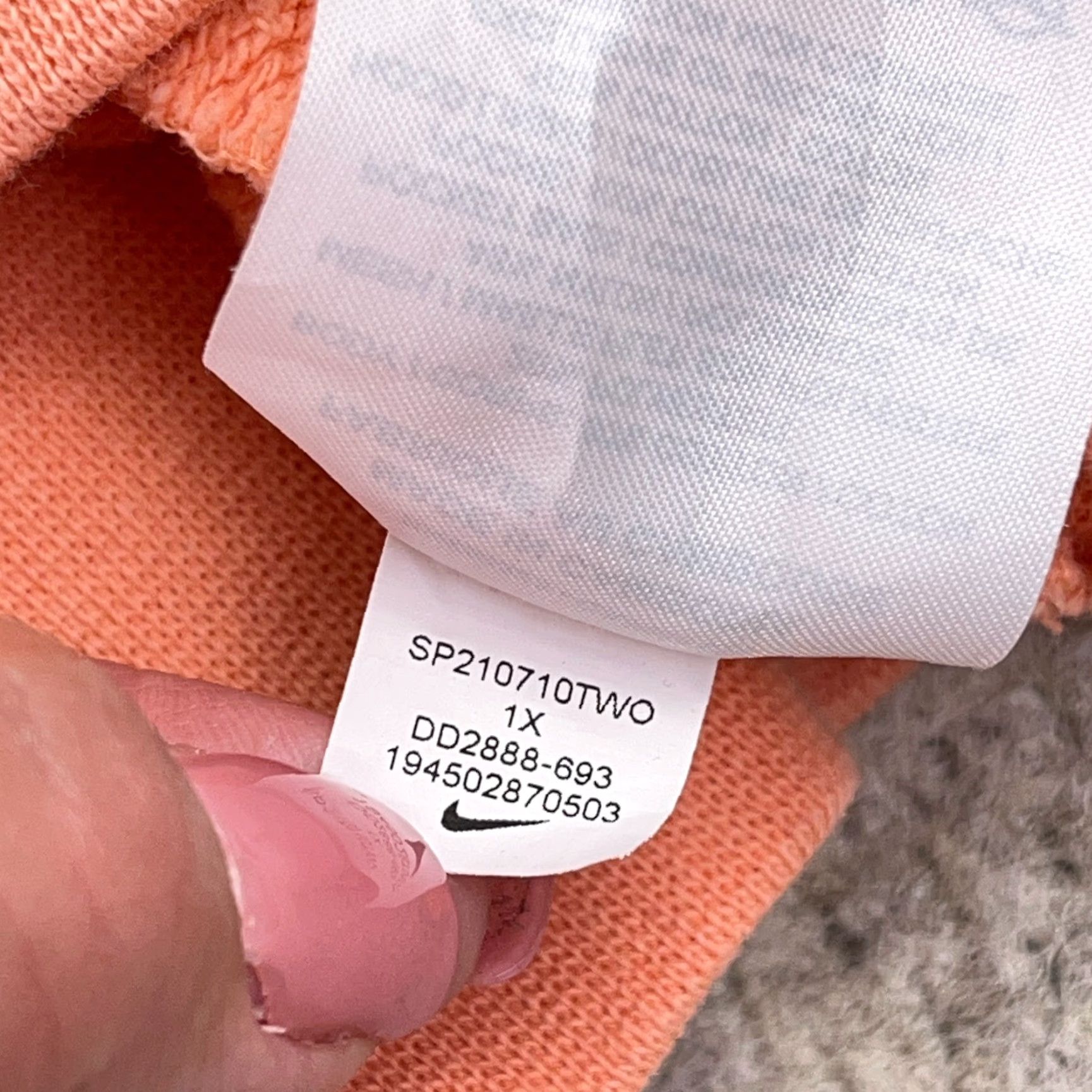Nike Nike Hoodie Women 1X Orange White Pullover Sweatshirt Air Spellout Peach Retro Shirt Womens 1X Nike Sportswear Hoodie Size XL / US 12-14 / IT 48-50 - 7 Thumbnail