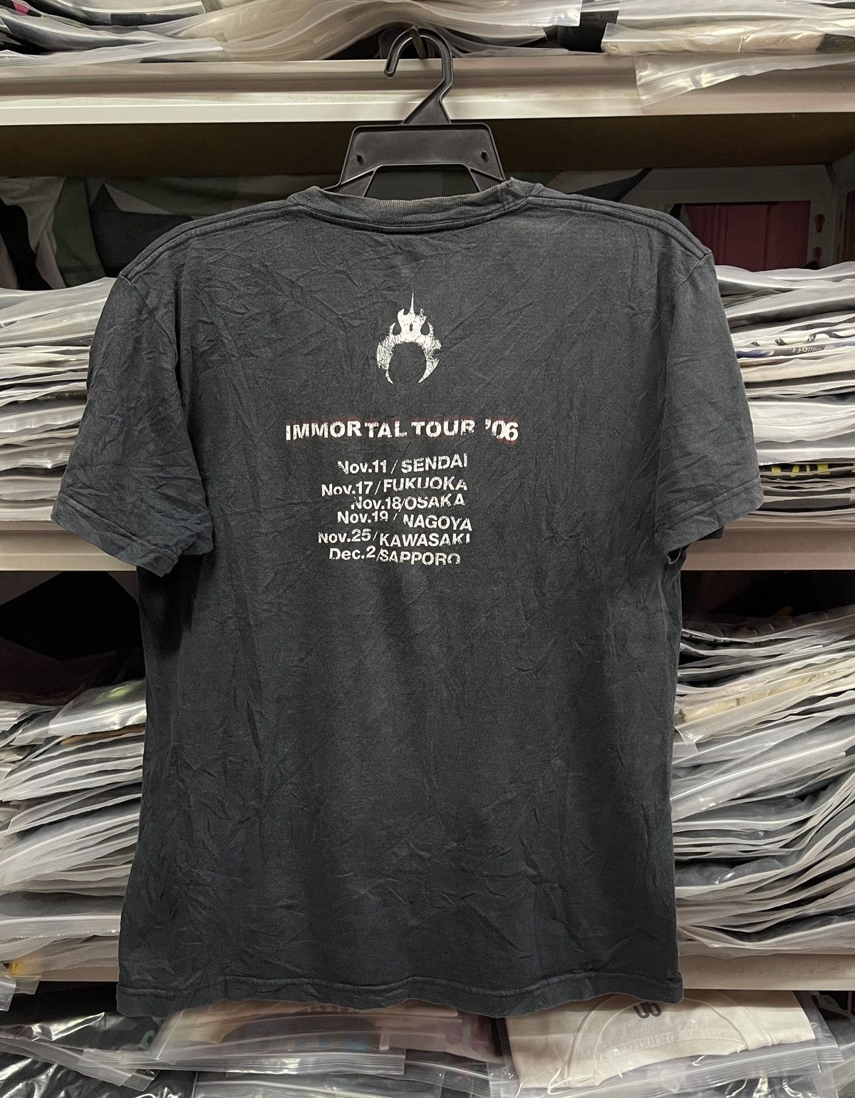 Band Tees Vintage Y2K Band Immortal Tour Tees🔥🔥🔥 Size US M / EU 48-50 / 2 - 2 Thumbnail