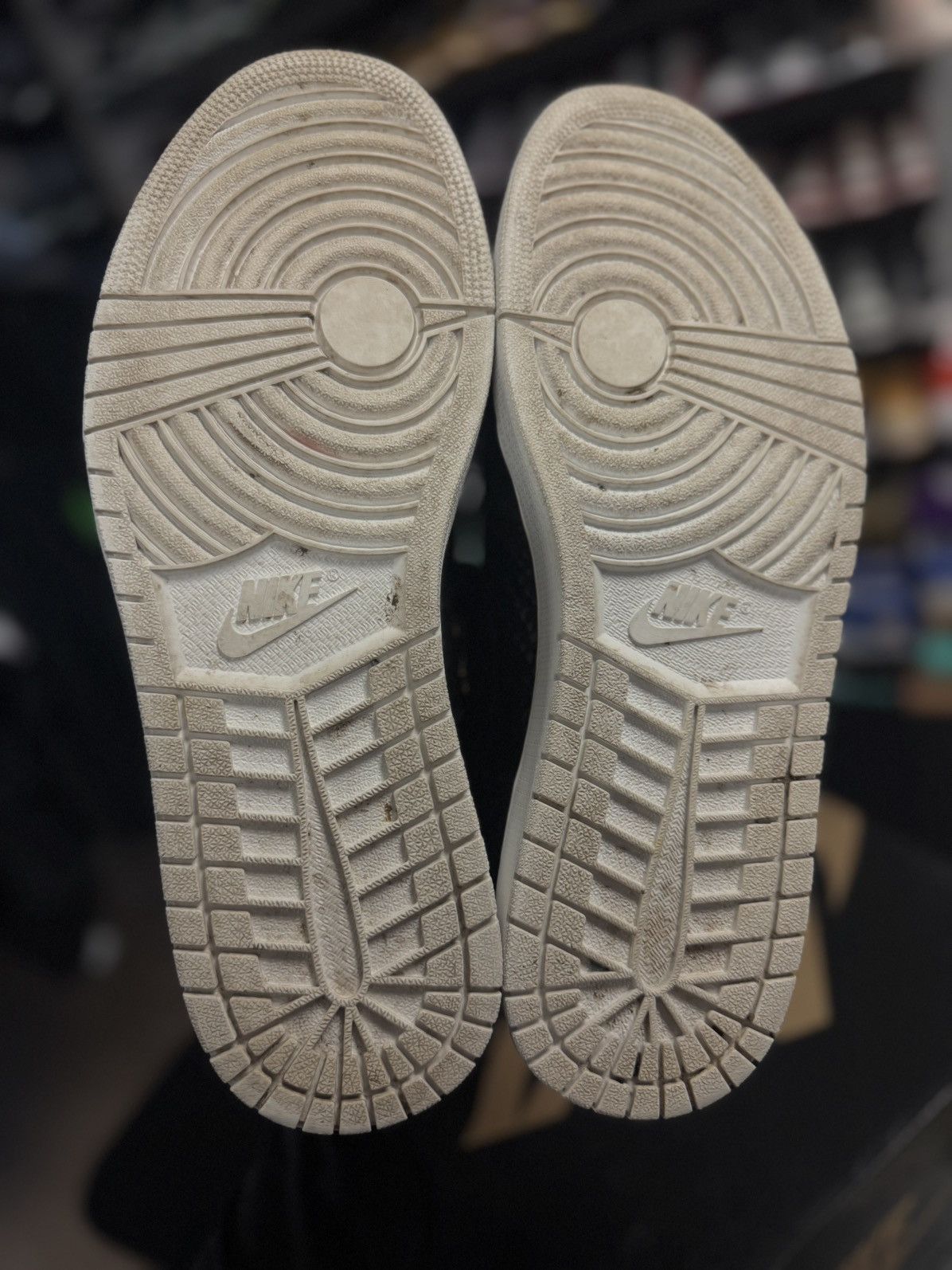 Jordan Brand × Nike Size 12- AIR JORDAN 1 RETRO PINNACLE 2015 RARE Size US 12 / EU 45 - 14 Thumbnail