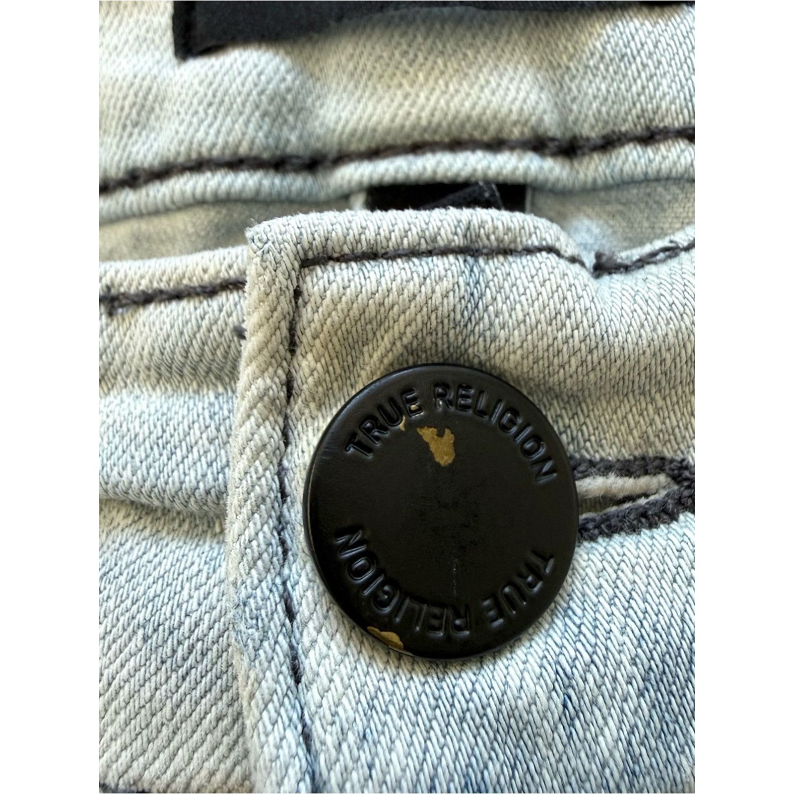 True Religion True Religion men’s cotton tie dye jeans shorts size 38W Size US 38 / EU 54 - 4 Thumbnail