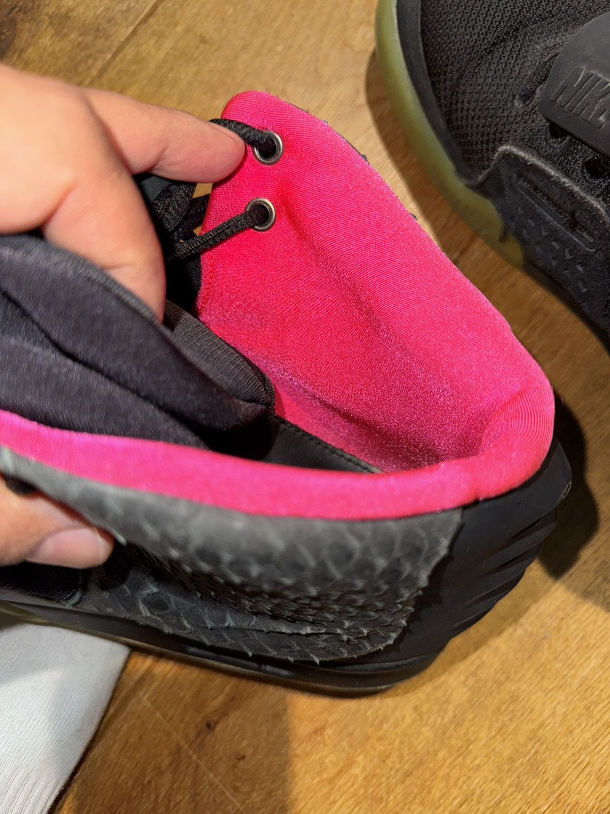 Nike NIKE AIR YEEZY 2 SOLAR RED SNEAKERS Size US 9.5 / EU 42-43 - 10 Thumbnail