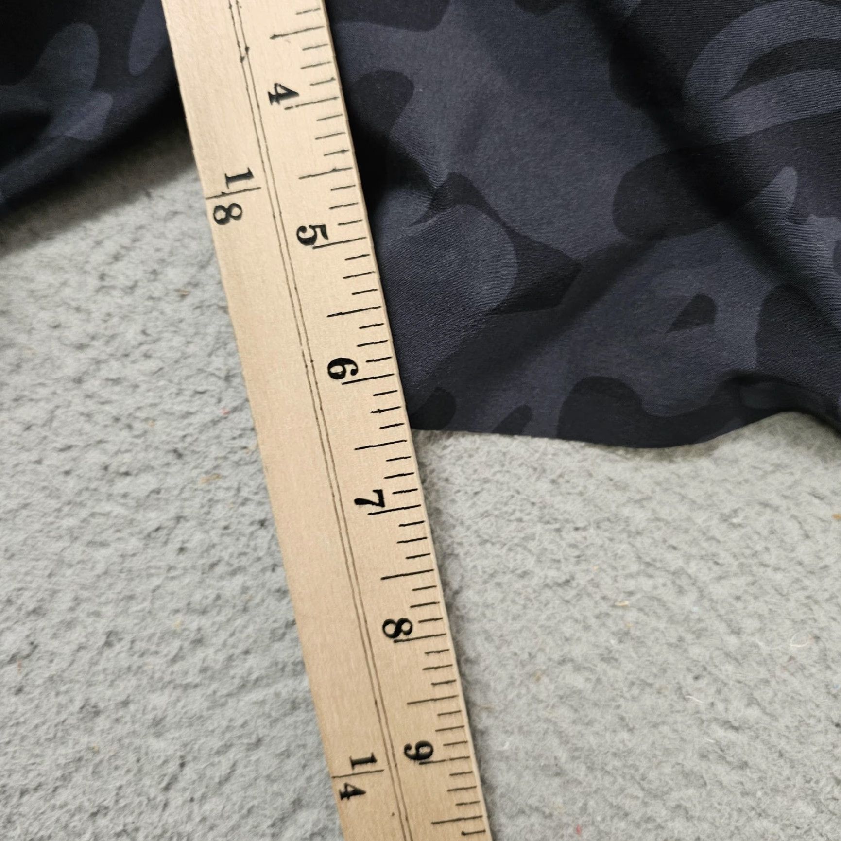 Ten Thousand Ten Thousand Session Short Mens 2XL Gray Camouflage 7in Inseam Zip Pocket Running Gym Training Athletic Short Size US 39 - 6 Thumbnail