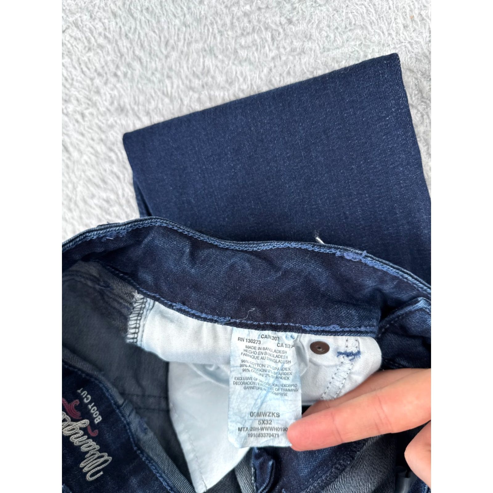 Wrangler Wrangler Jeans Juniors 5 Blue Denim Bootcut Distressed Cotton Western 28x31 Size 27" / US 4 / IT 40 - 7 Thumbnail