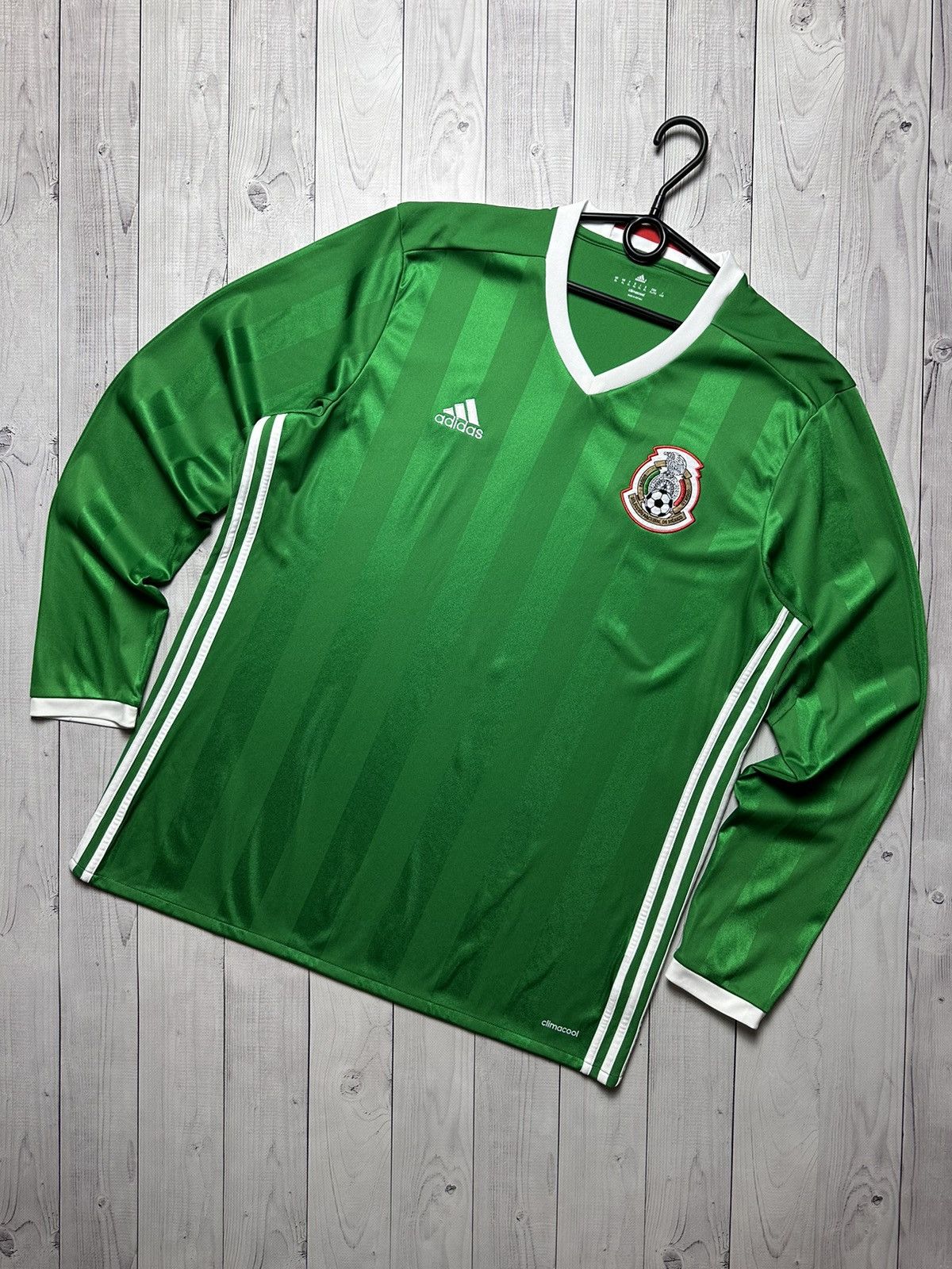 image of Vintage Adidas Mexico Soccer Jersey Long Sleeve Size XL in Green, Men's