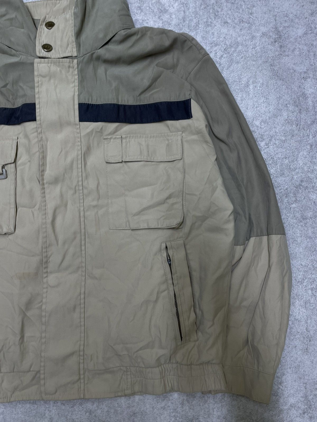 Vintage Utility Bomber Built Like Ski Gear, Styled For The Street Size US L / EU 52-54 / 3 - 3 Thumbnail