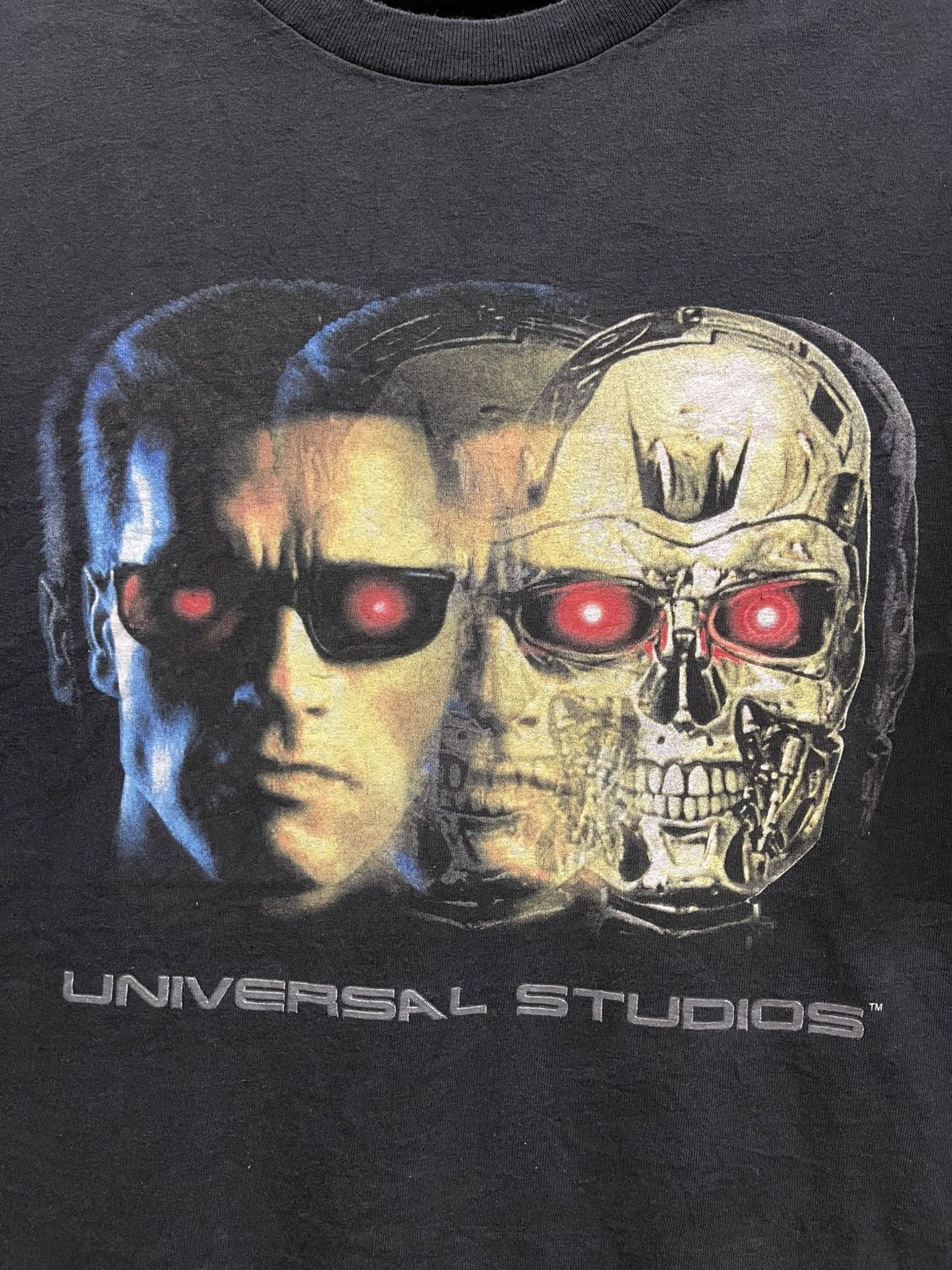 Universal Studios Vintage Y2K Universal Studios " Terminator "🔥🔥🔥 Size US L / EU 52-54 / 3 - 2 Thumbnail