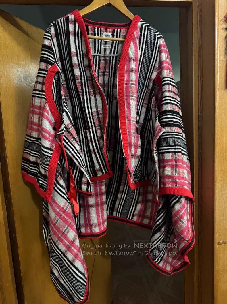 Hermes Hermes Women's Wool Cardigan, Classic Tartan Red and Black Size XS / US 0-2 / IT 36-38 - 1 Thumbnail
