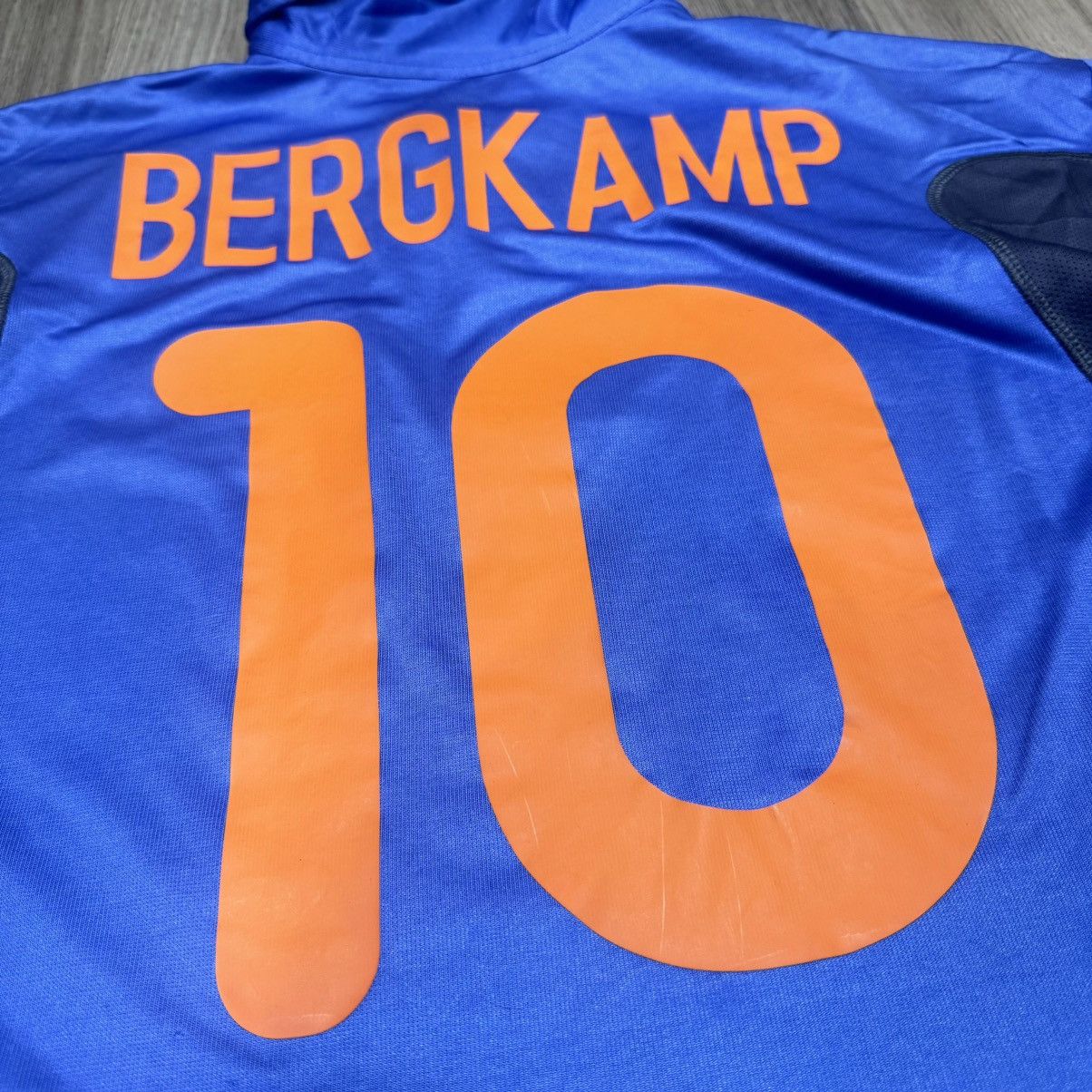 Nike Holland Euro2000 away shirt #10 Bergkamp Size US XL / EU 56 / 4 - 5 Thumbnail