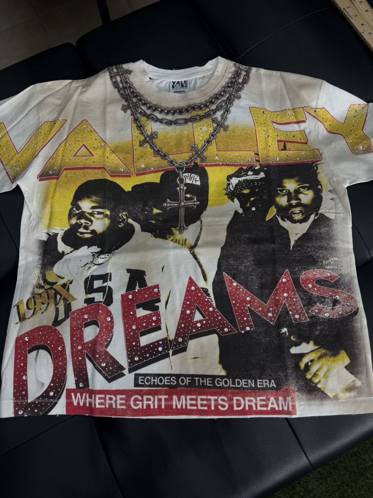 Vale Valley Dreams Black Chambers Bling Tee Size Small NEW Size US S / EU 44-46 / 1 - 2 Thumbnail