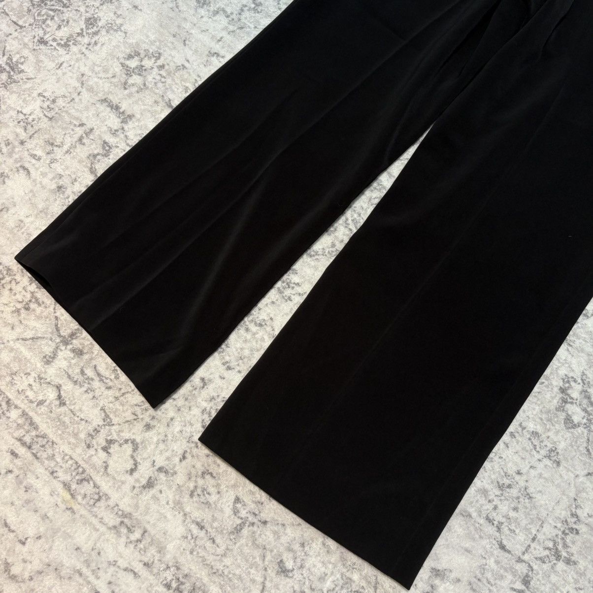 Balenciaga Balenciaga 2023 Pleated Trousers BNWT Black | Size M Size US 33 - 9 Thumbnail