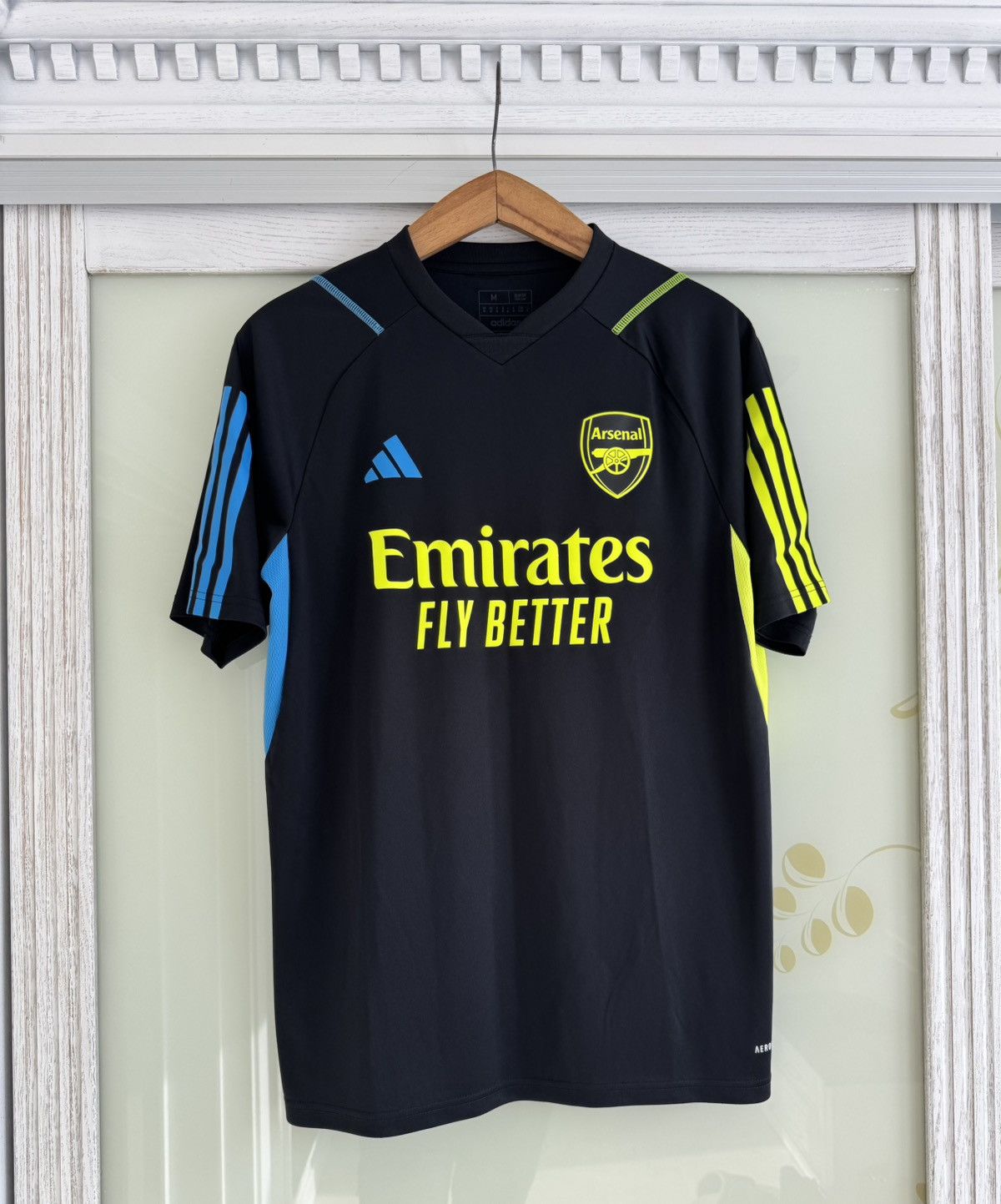 Adidas Arsenal 2023-2024 Soccer Training Jersey Football Shirt Kit Size US M / EU 48-50 / 2 - 1 Thumbnail