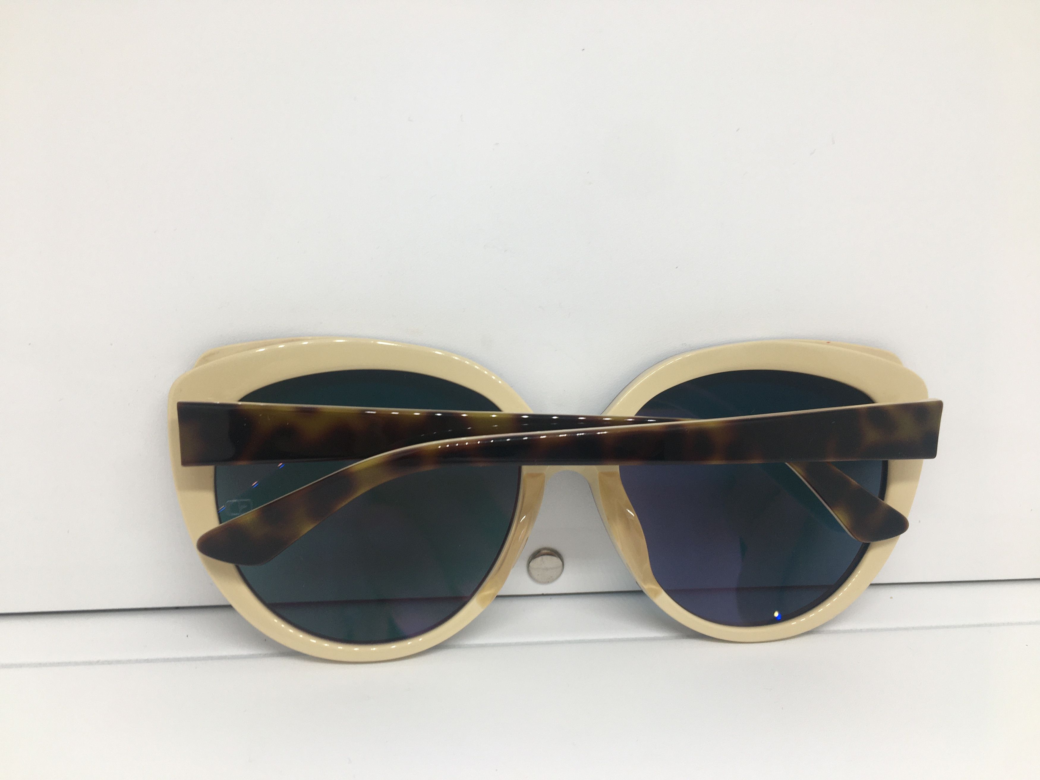 Other Great Dreamer Caster Oversize Sunglasses Frame Diva Size ONE SIZE - 9 Thumbnail