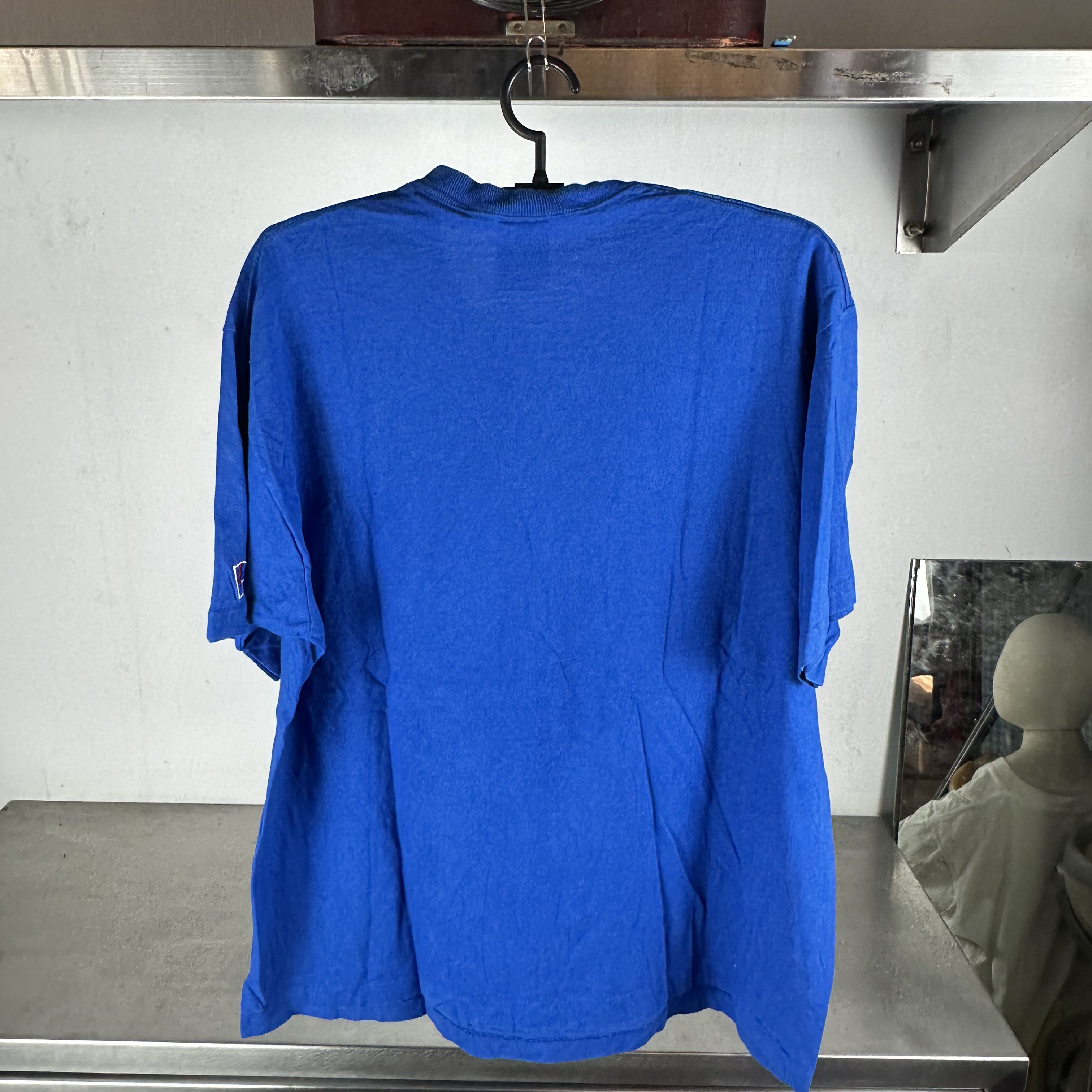 Vintage Vintage 90s Indianapolis Colts Football NFL Graphic T-shirt Size US XL / EU 56 / 4 - 3 Thumbnail