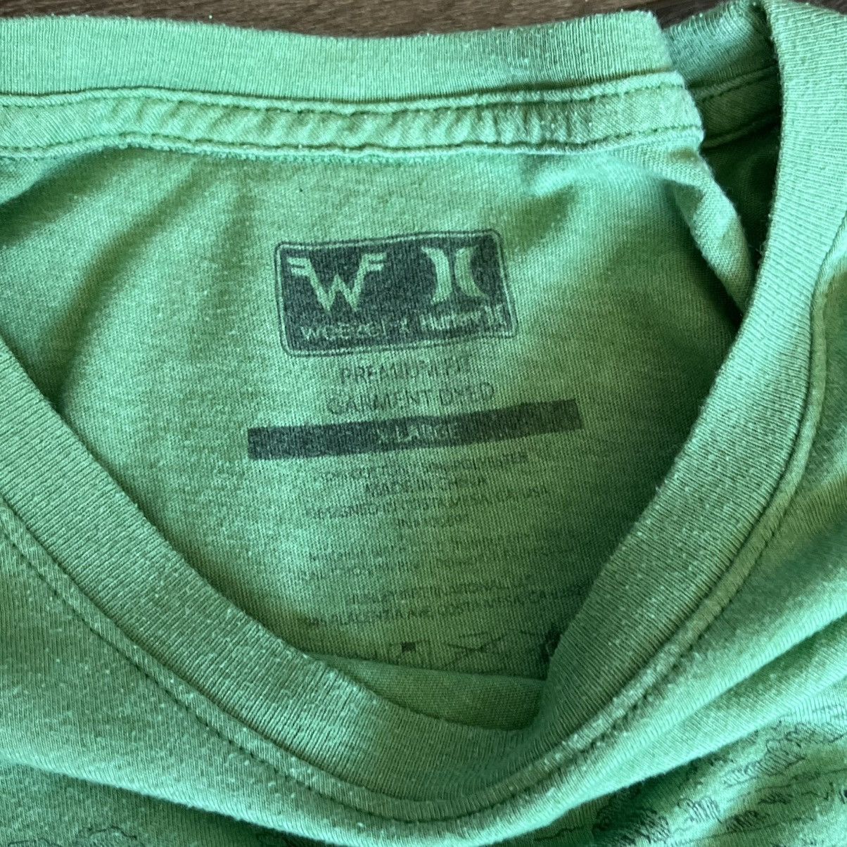 Hurley Vintage Y2K Hurley x Weezer Van Band Graphic Logo Tee Shirt Size US XL / EU 56 / 4 - 6 Thumbnail