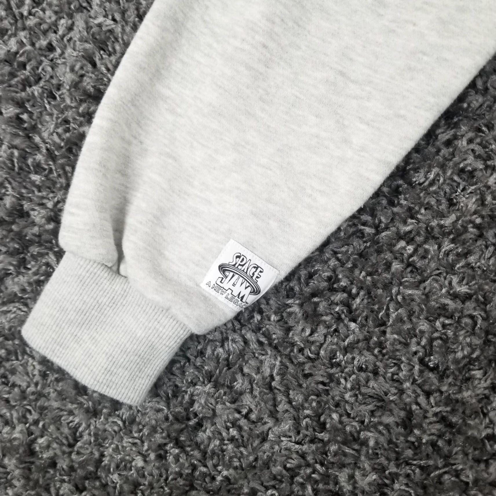 Vintage VINTAGE Space Jam Womens Pullover Sweater Long Sleeve Graphic Space Theme Size L Gray Size L / US 10 / IT 46 - 5 Thumbnail
