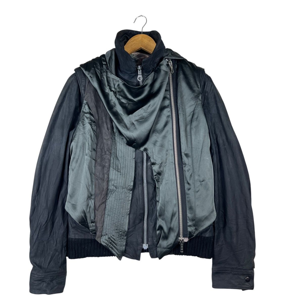 Haider Ackermann Haider Ackermann Asymetrical Hoodie Zipper Vest Size US S / EU 44-46 / 1 - 1 Thumbnail