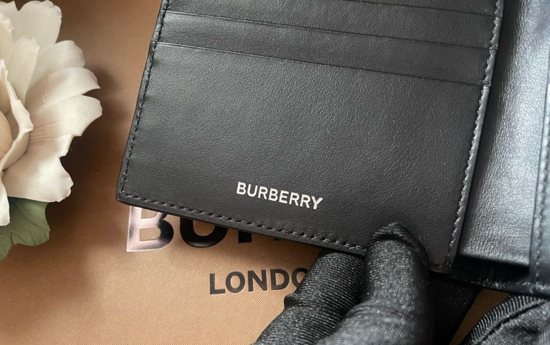 Burberry Burberry classic wallet Size ONE SIZE - 8 Thumbnail