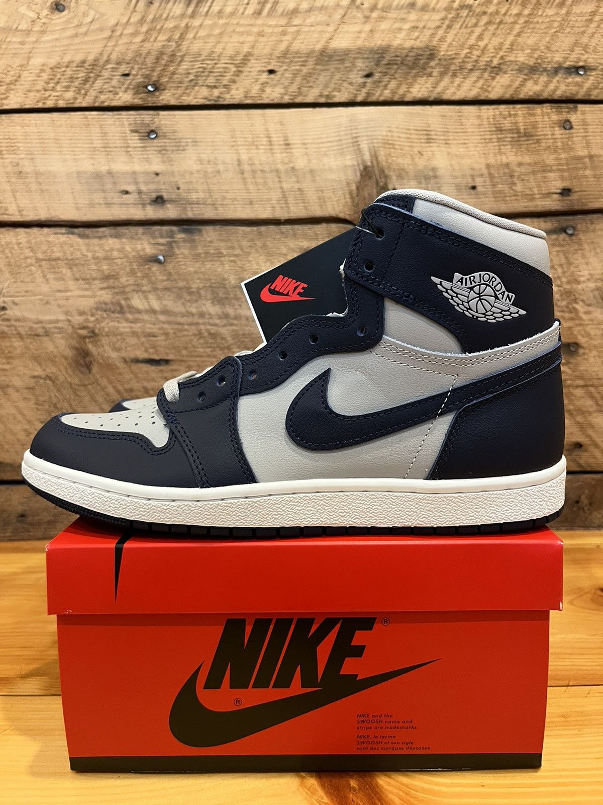 Jordan Brand Nike Air Jordan 1 Retro High 85 Georgetown Navy BQ4422-400 Size US 9.5 / EU 42-43 - 3 Thumbnail