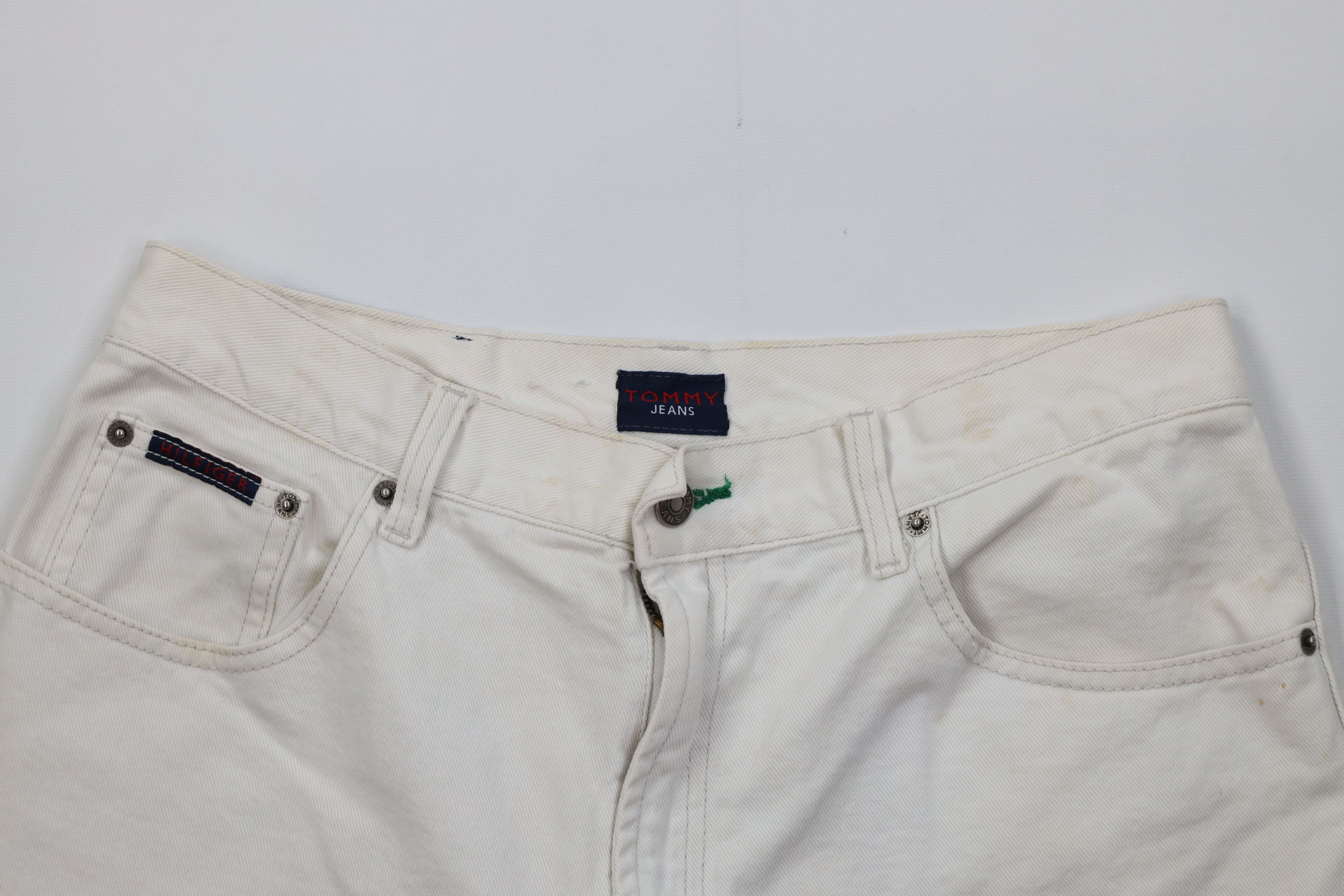 Tommy Hilfiger Vintage 90s Tommy Hilfiger Denim Jean Shorts White Cotton Size US 32 / EU 48 - 2 Thumbnail