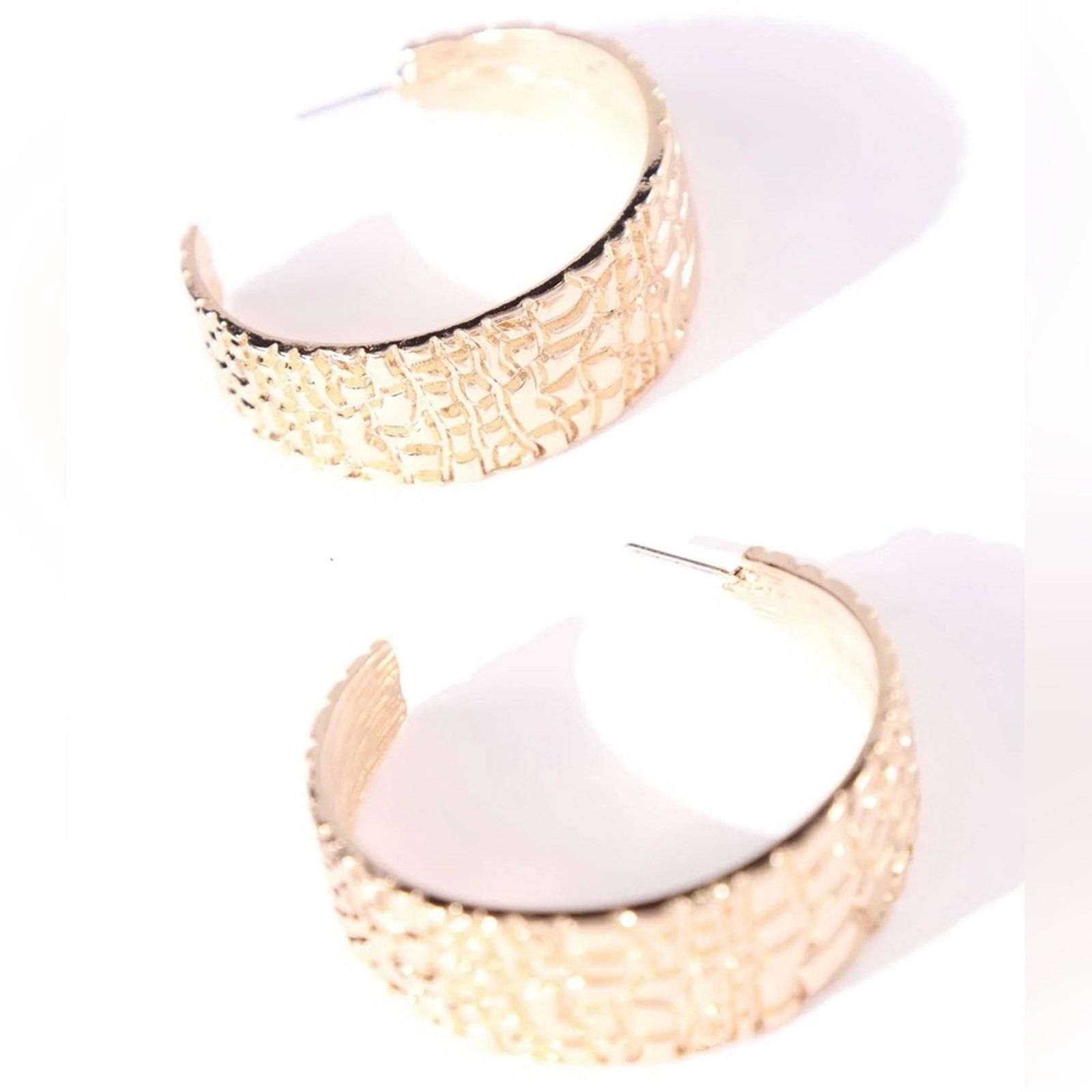 Other FASHION NOVA Golden Hour Glow Earrings NWT Size ONE SIZE - 2 Thumbnail
