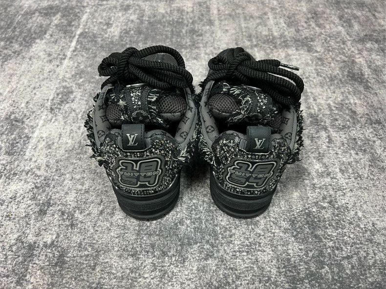Louis Vuitton Louis Vuitton Skate rhinestone fringe board shoes Size US 6.5 / EU 39-40 - 3 Thumbnail