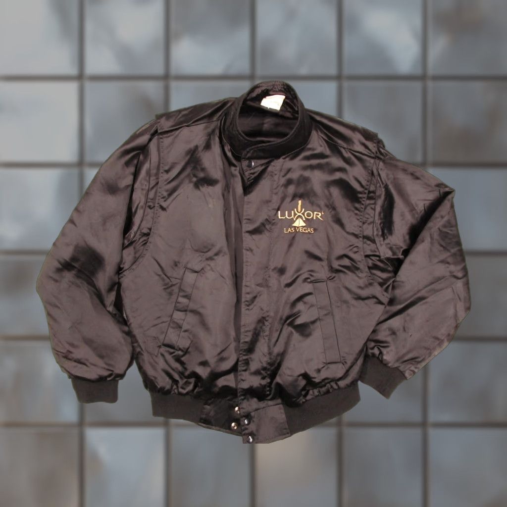 Logo 7 VINTAGE Luxor Las Vegas Bomber Jacket Mens Medium Black Satin Logo Front & Back Embroidered 90s Casual Mens Size US M / EU 48-50 / 2 - 1 Thumbnail