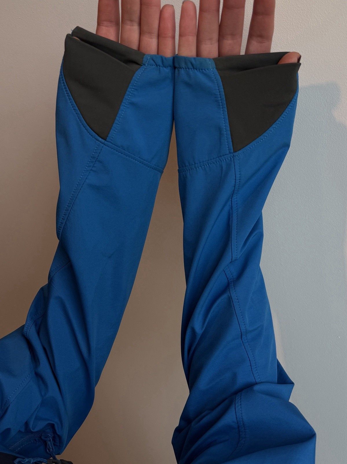 Mammut MAMMUT Drytech Premium Softshell Hooded Jacket Womens Hiking Size S / US 4 / IT 40 - 8 Thumbnail