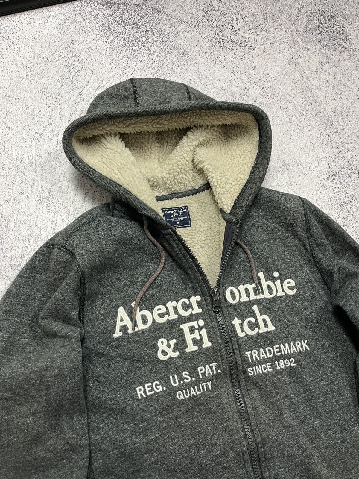 Abercrombie & Fitch Y2K Abercrombie Zip Hoodie Faux Fur LGB Style Avant Garde Size US L / EU 52-54 / 3 - 7 Thumbnail