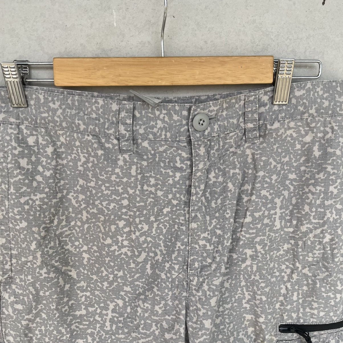 Other Vintage Nike Grey Patterned Shorts Size M W19 L12.5 Size US 26 / EU 42 - 5 Thumbnail