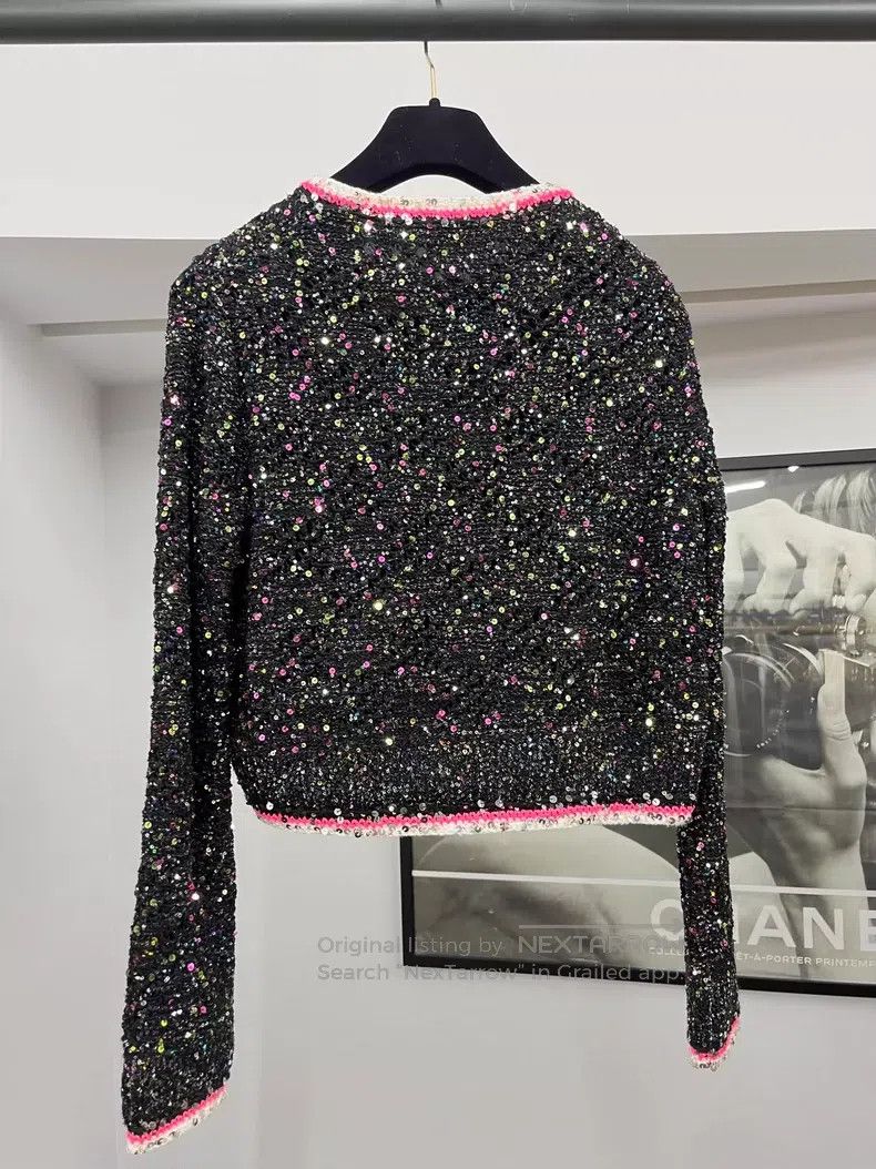 Chanel Chanel 24C black background colour sequin cardigan coat Size XXS / US 00 / IT 34 - 3 Thumbnail