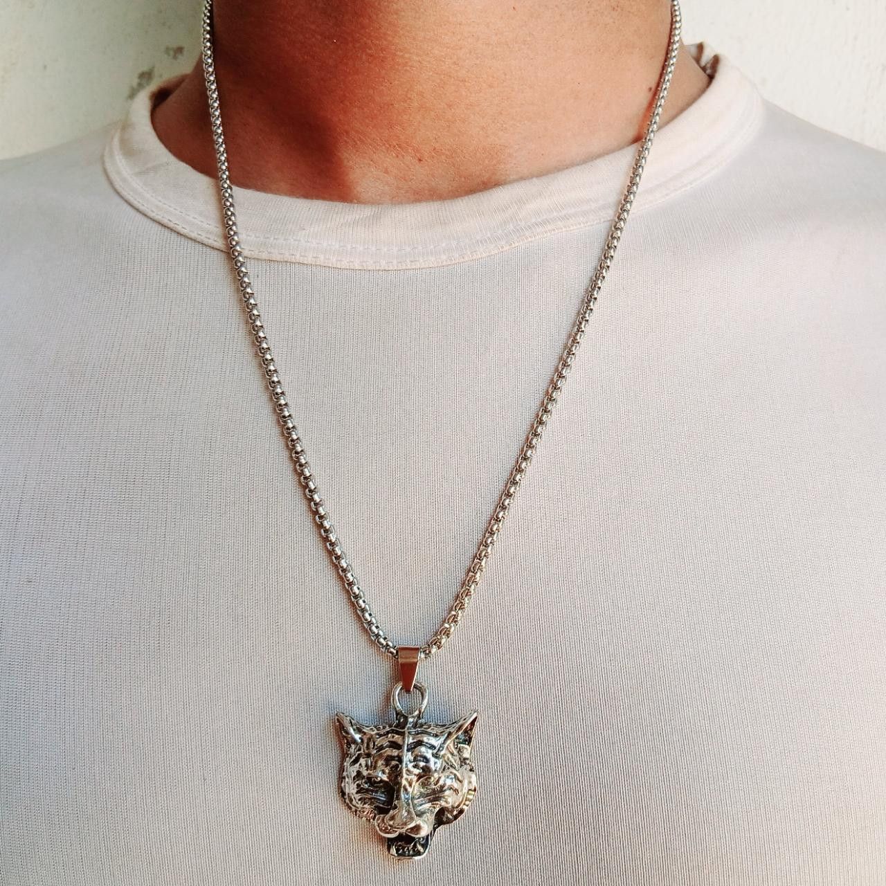 Other Retro Silver Color Metal Chain Pendant Necklace Size ONE SIZE - 2 Thumbnail